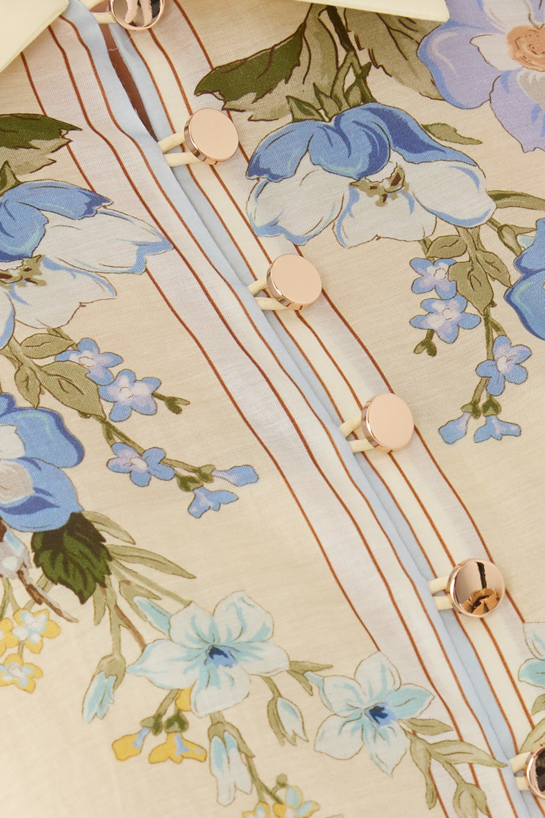 بلوزة بنقشة زهور أورجانزا