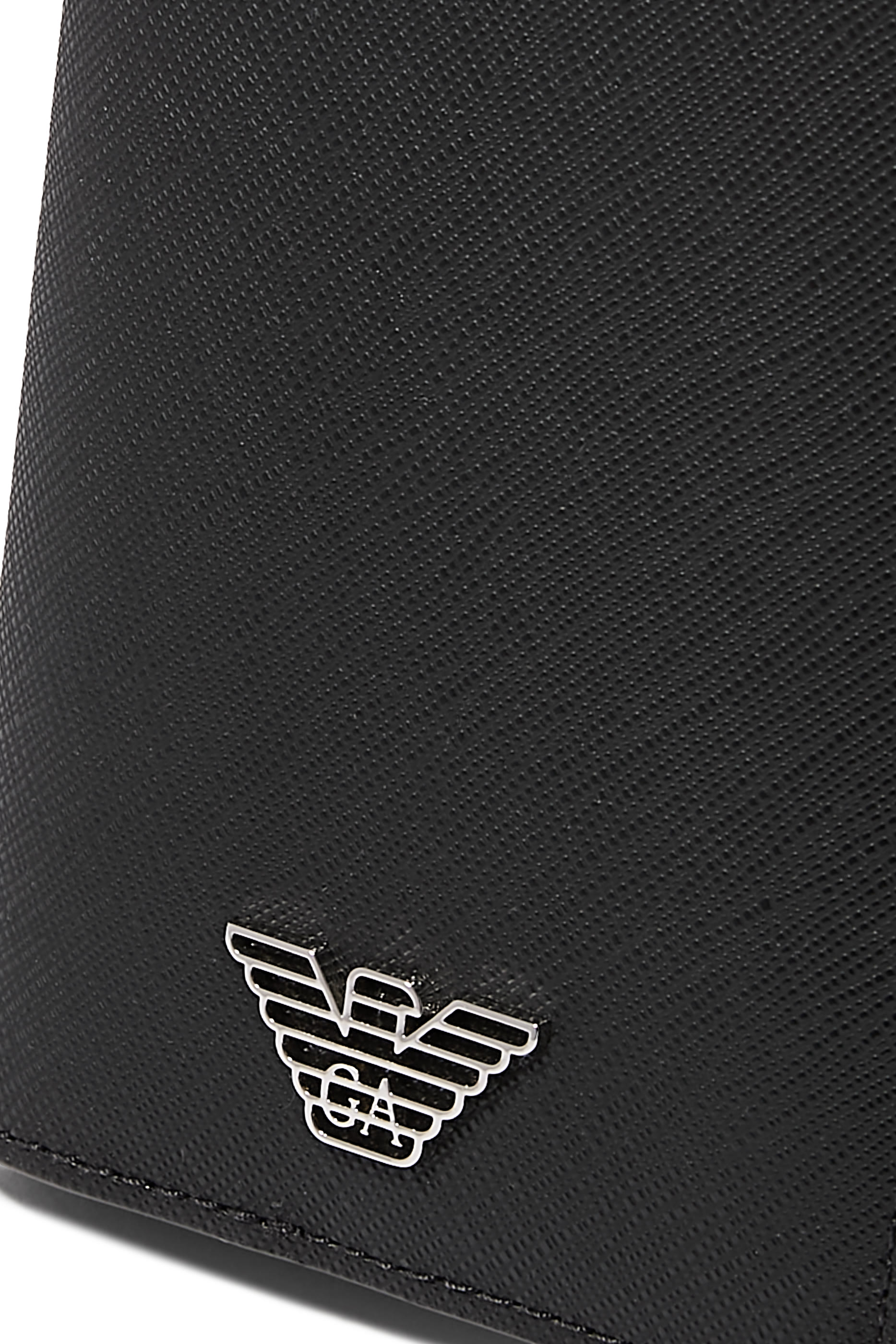 حافظة جلد سافيانو أي اس في معاد تدويره