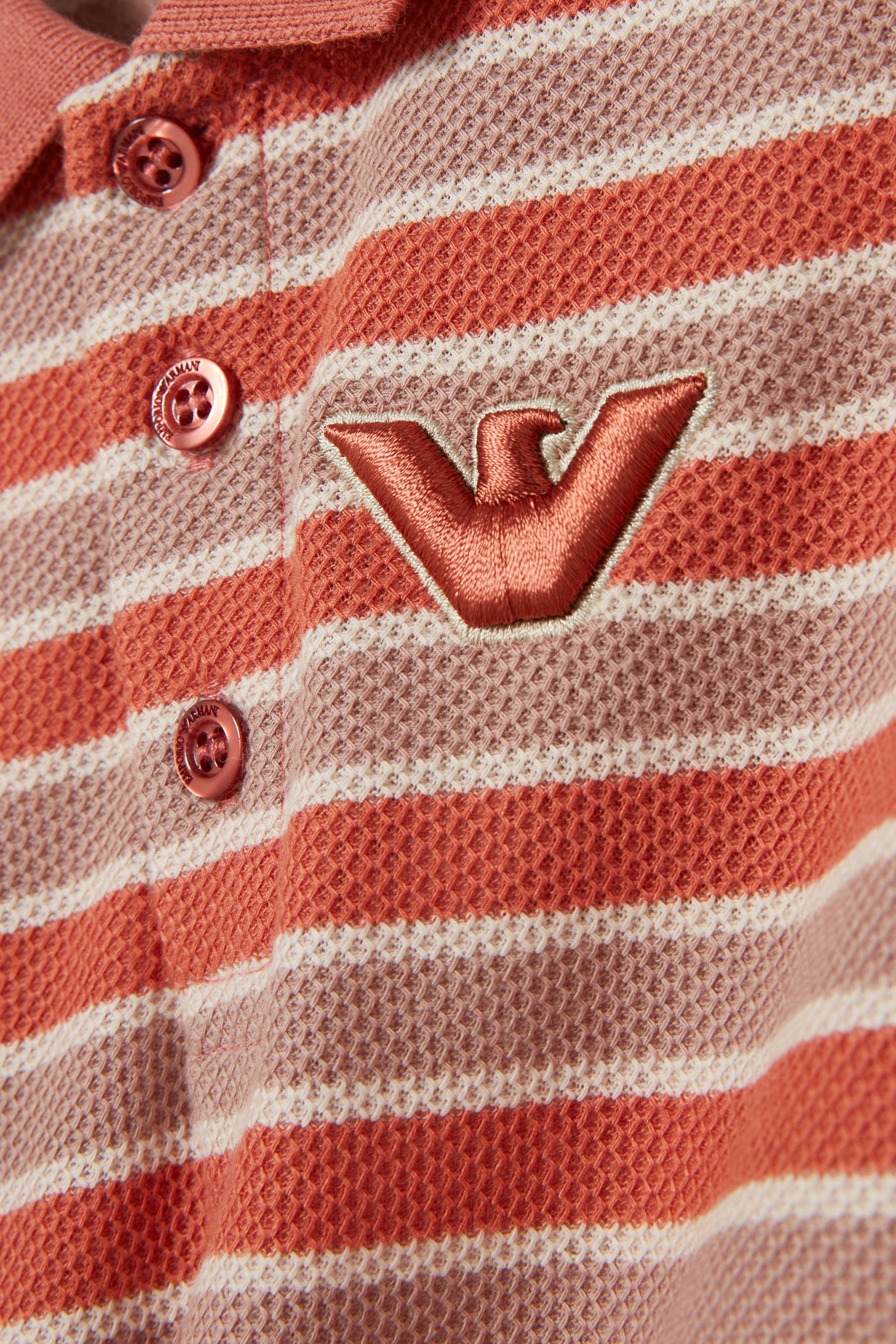 قميص بولو مخطط بشعار الماركة للأطفال