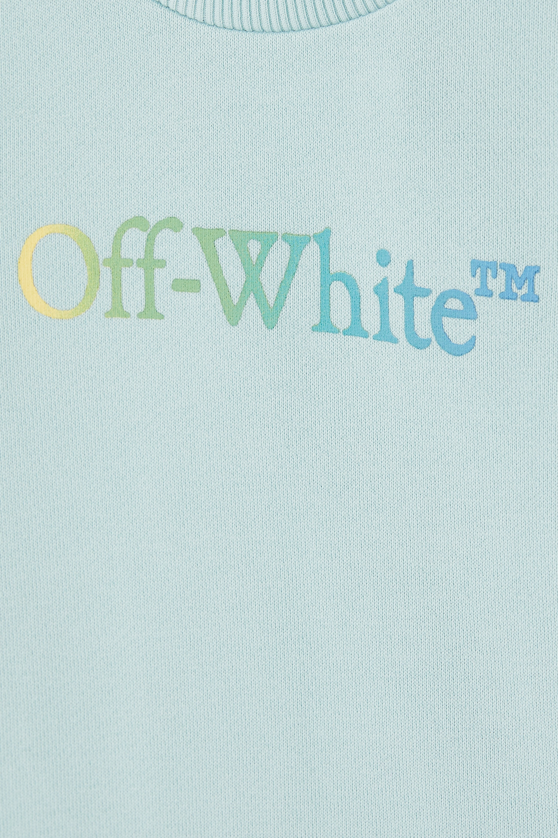 طقم رياضي للأطفال بشعار الماركة وخطوط مائلة