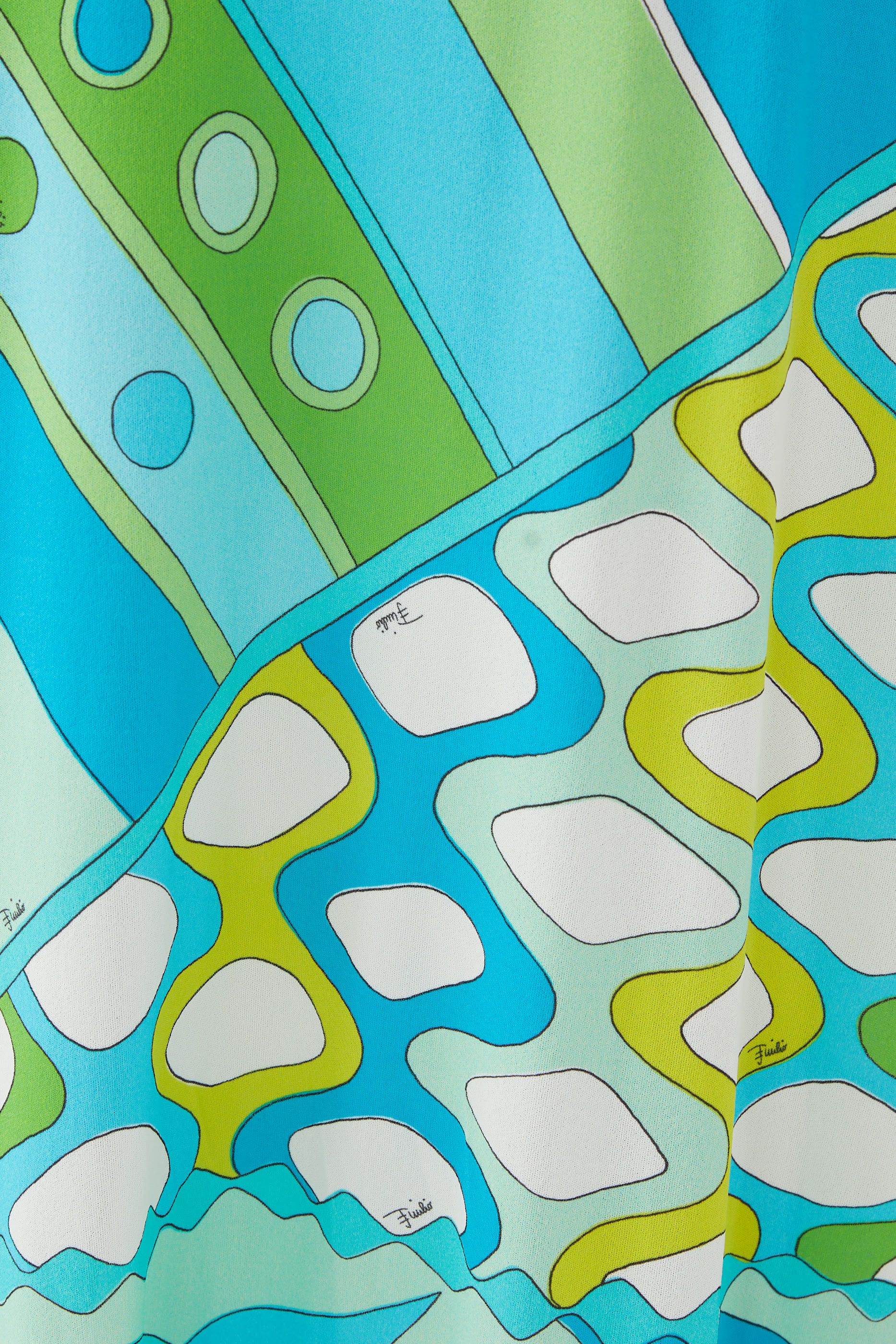 تنورة طويلة بطبعة فيفارا