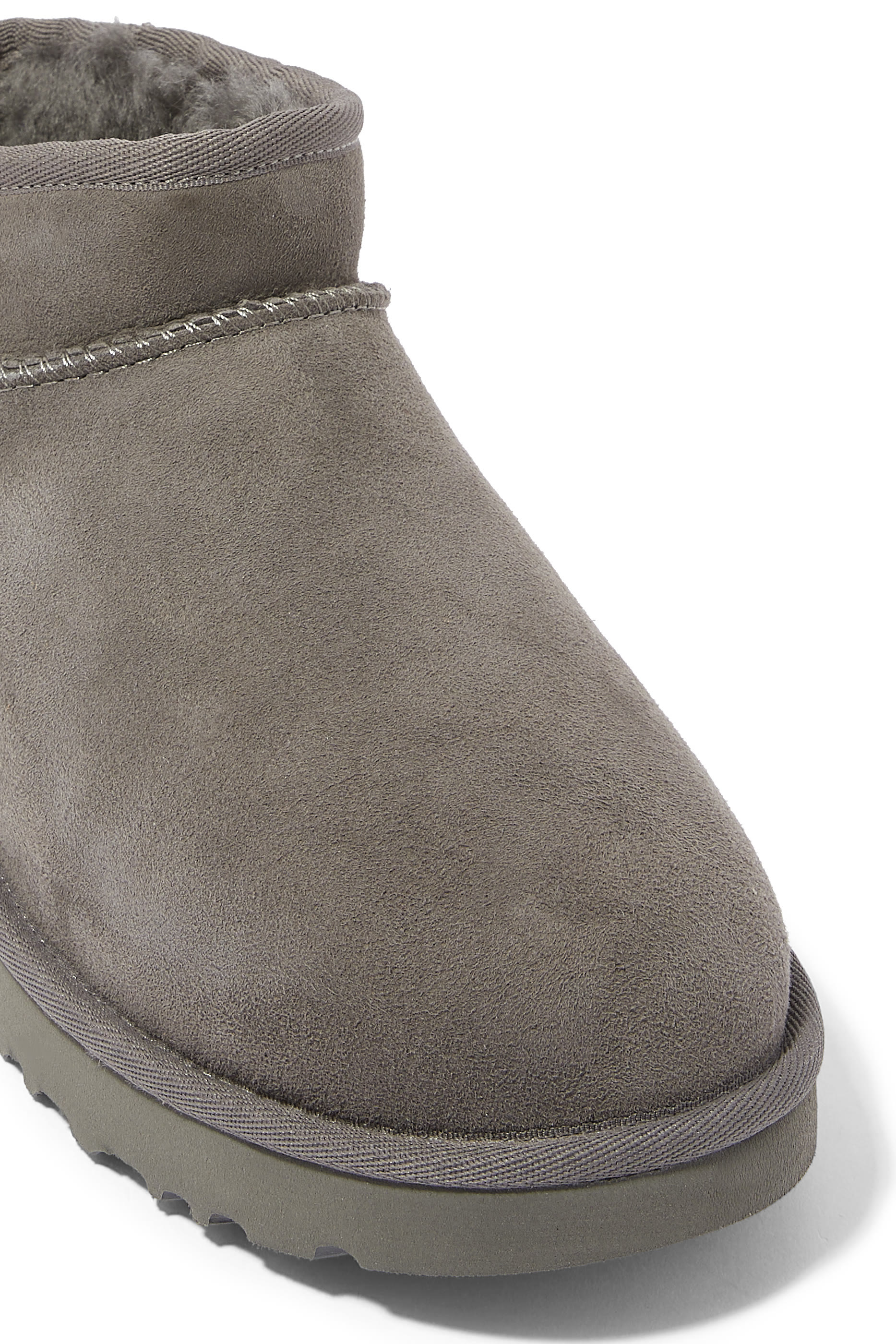 بوت كلاسيك التر ميني