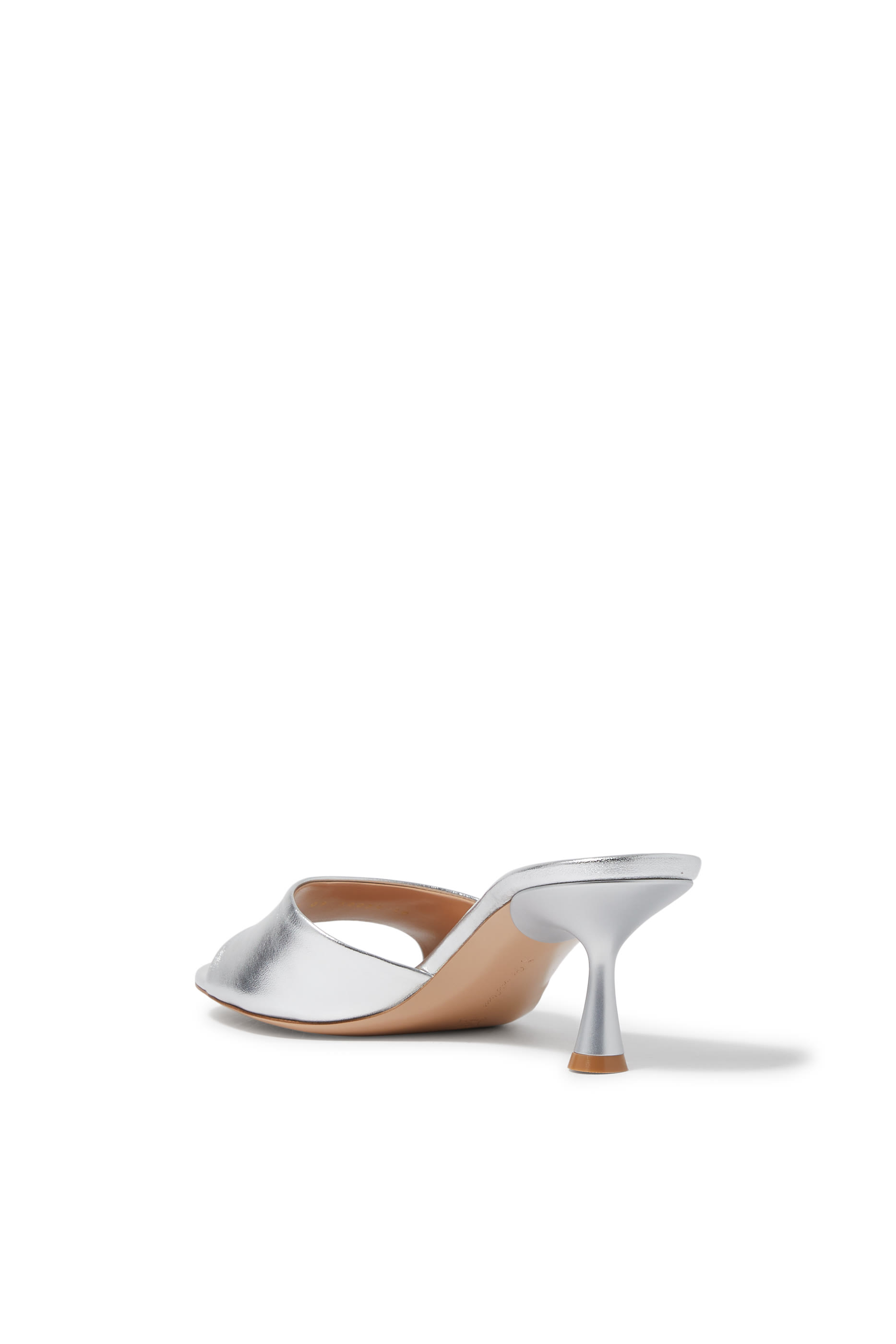 حذاء أسنت 55 مفتوح من الخلف جلد لامع