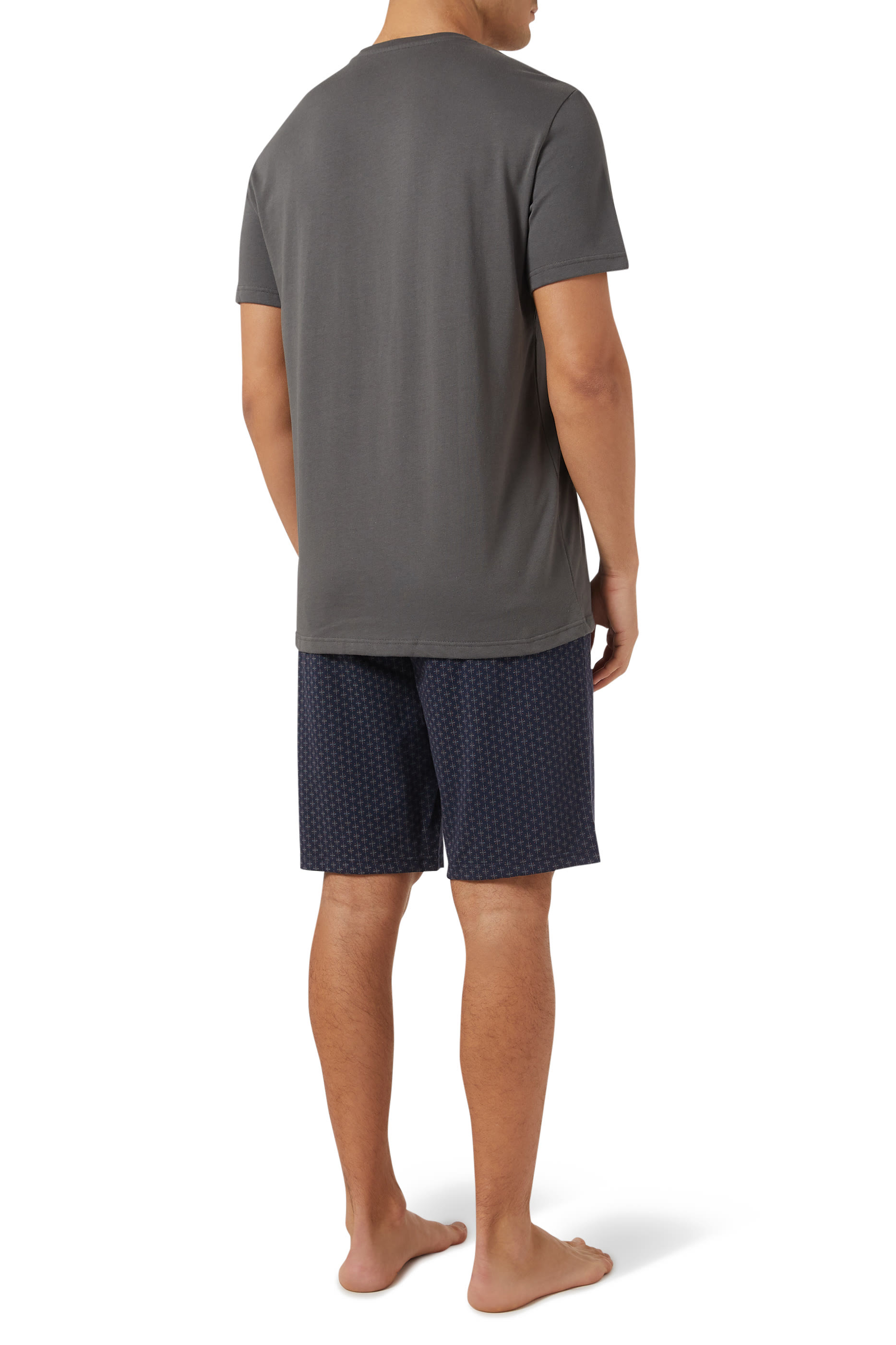 شورت بيجامة ونقشات