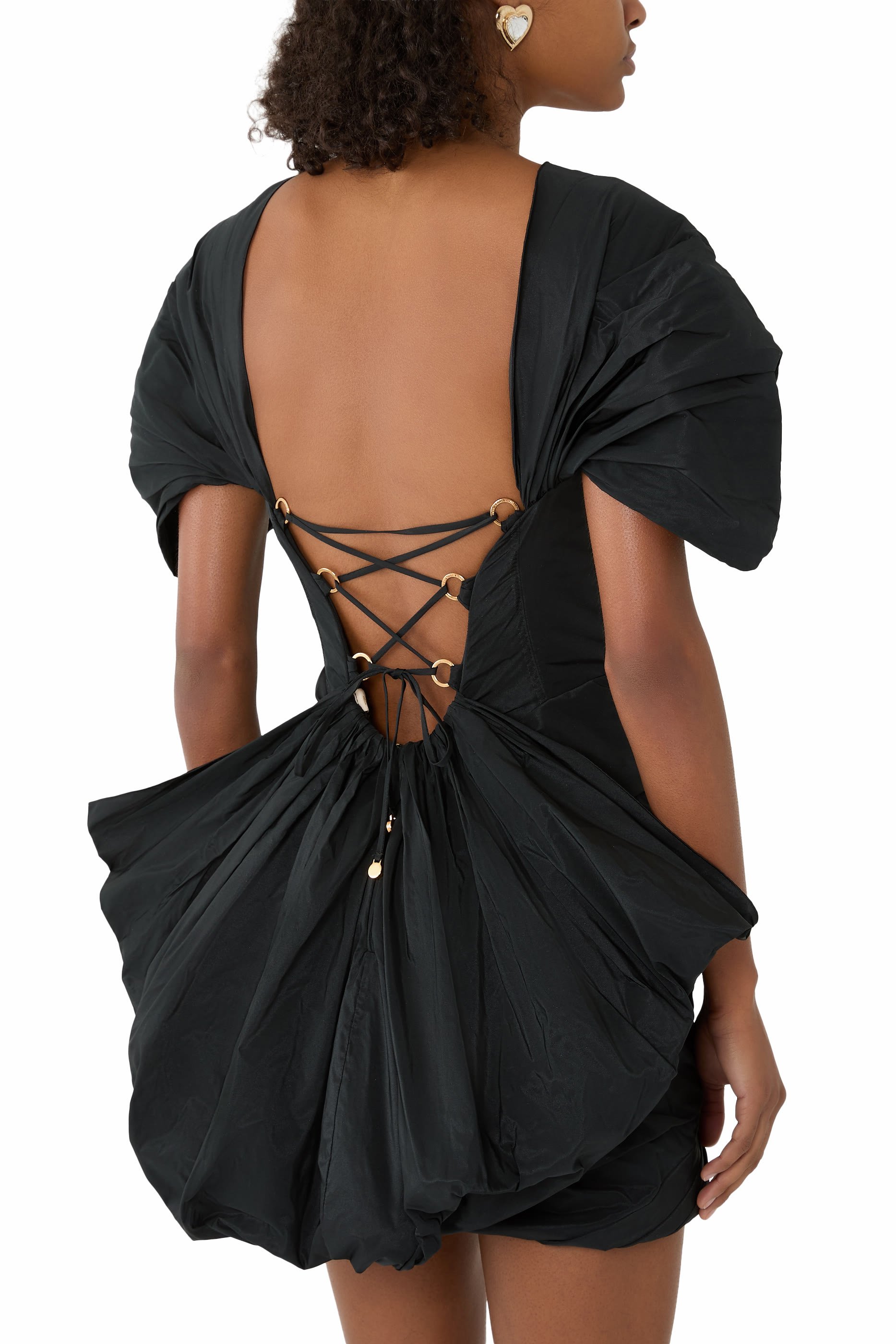 فستان أبريل قصير