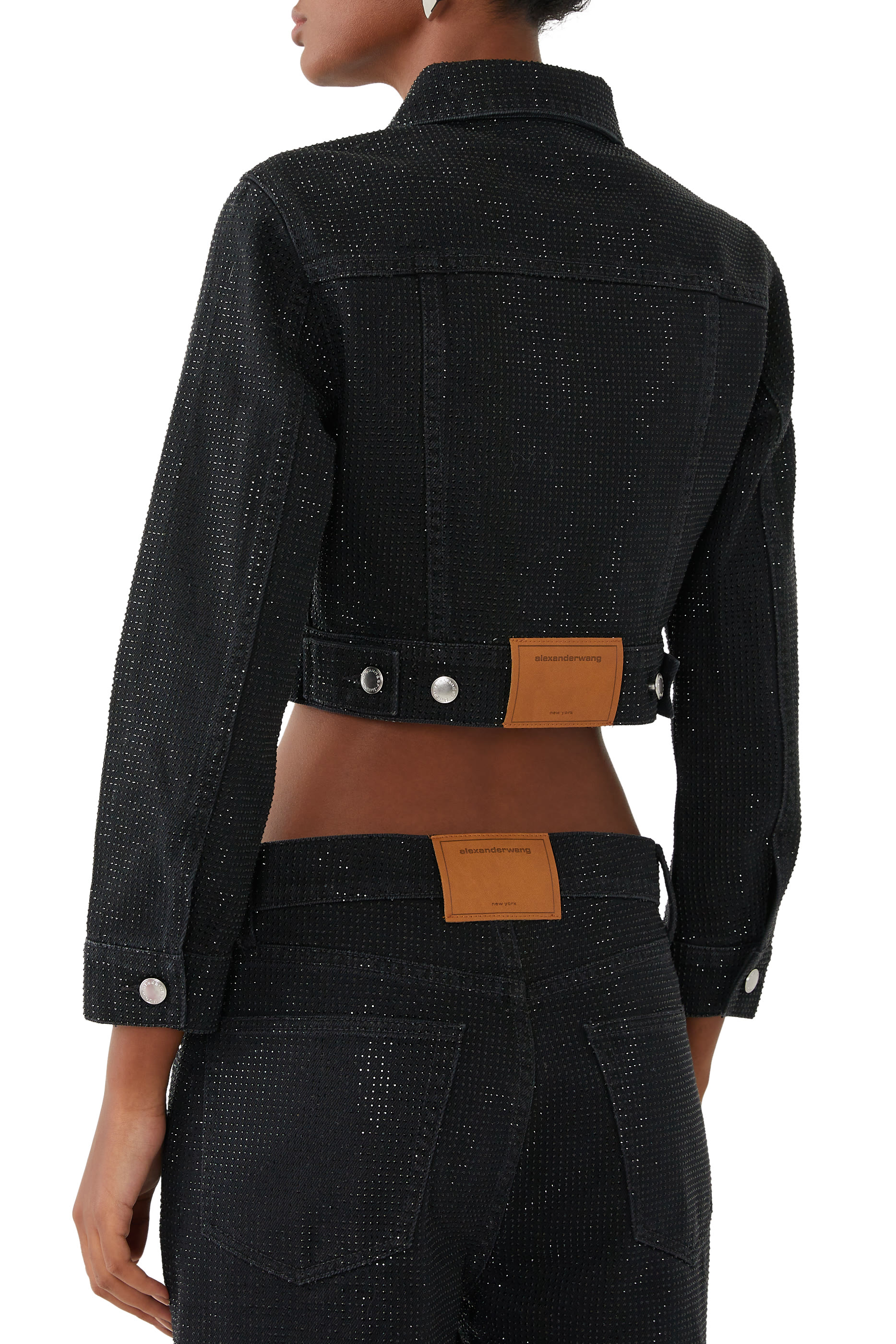 جاكيت تراكر دنيم مجعد مرصع بكريستال مثبت حراريا