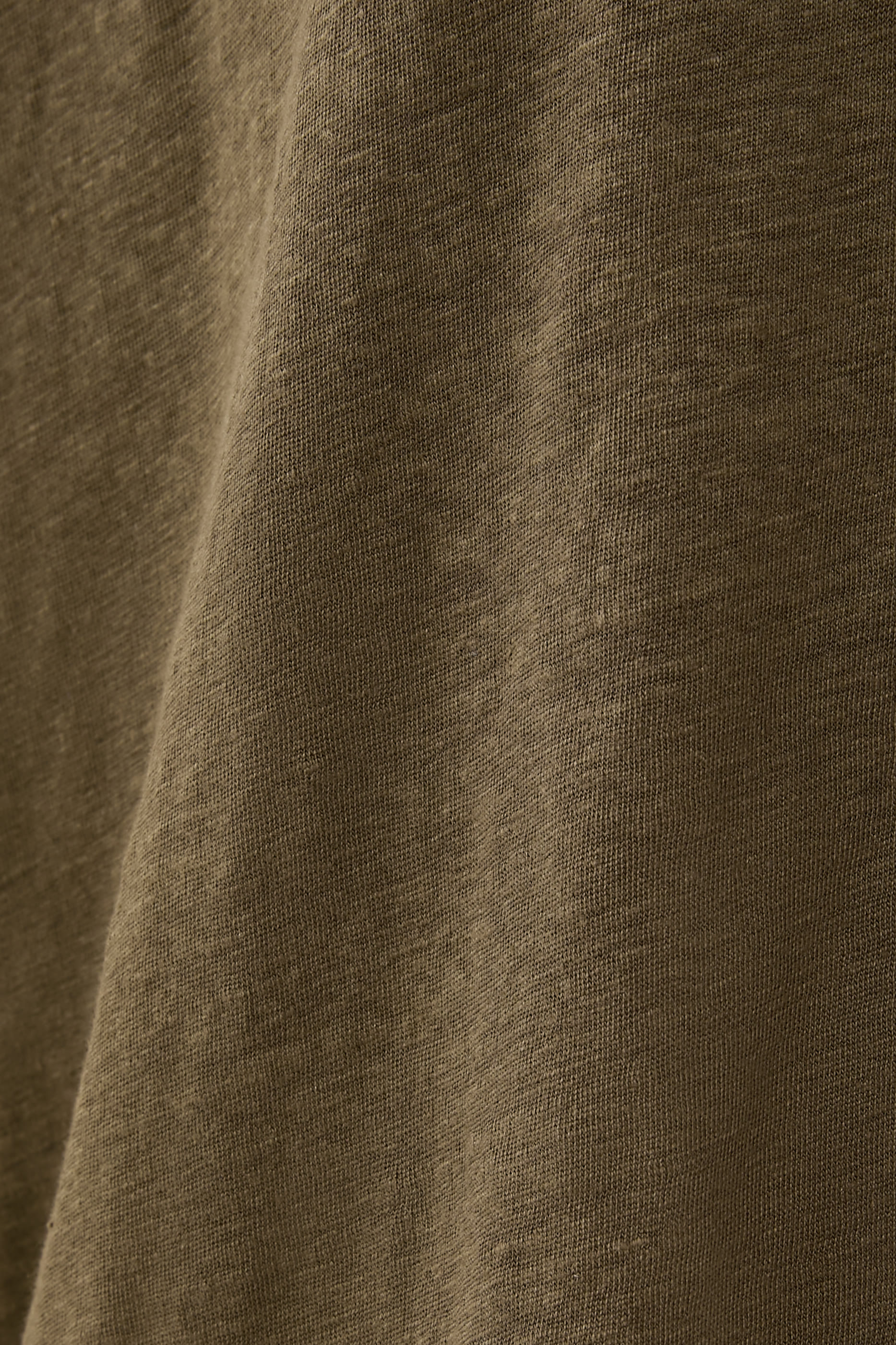 تيشيرت بياقة V كتان جيرسيه عضوي