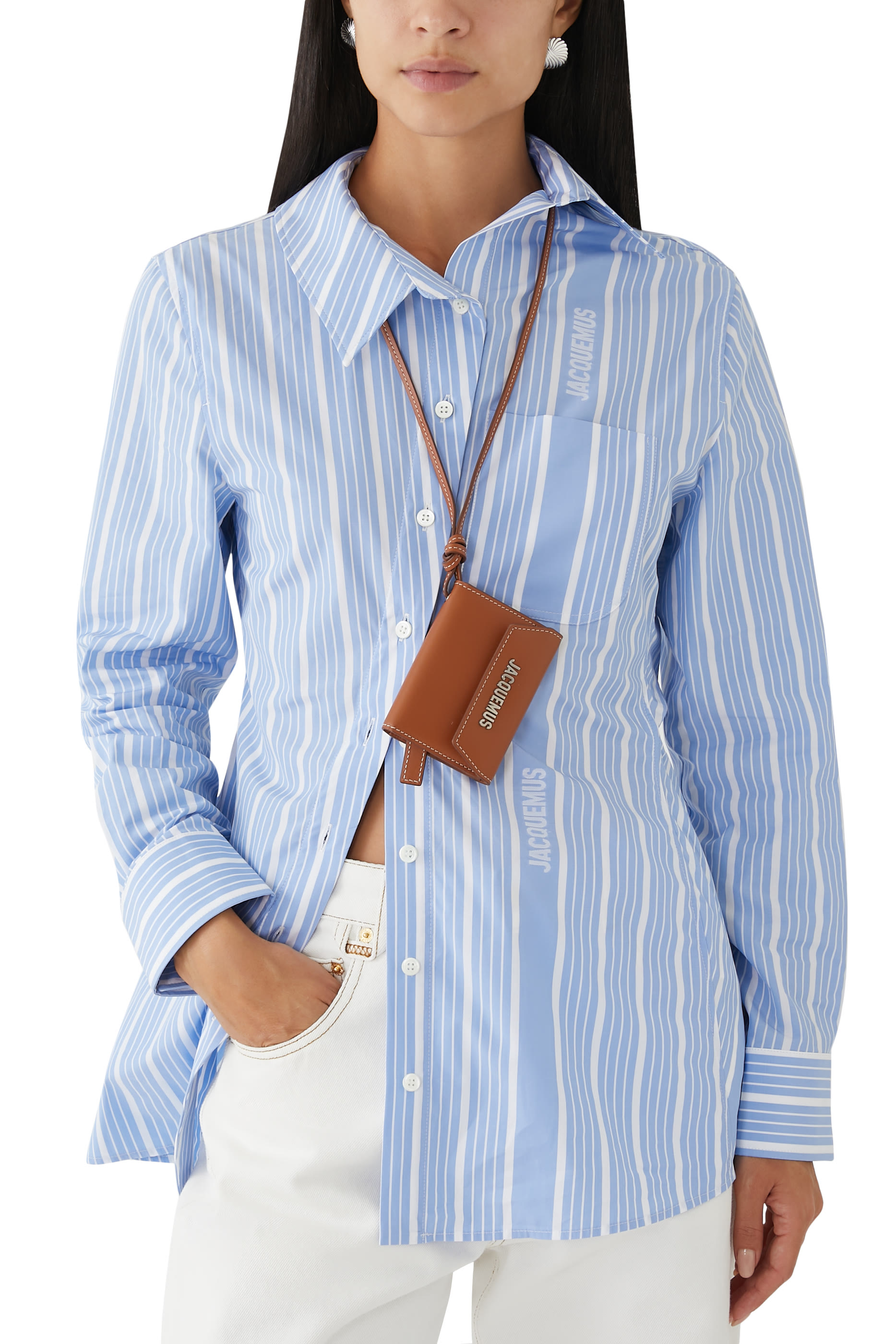 محفظة بتصميم ظرف