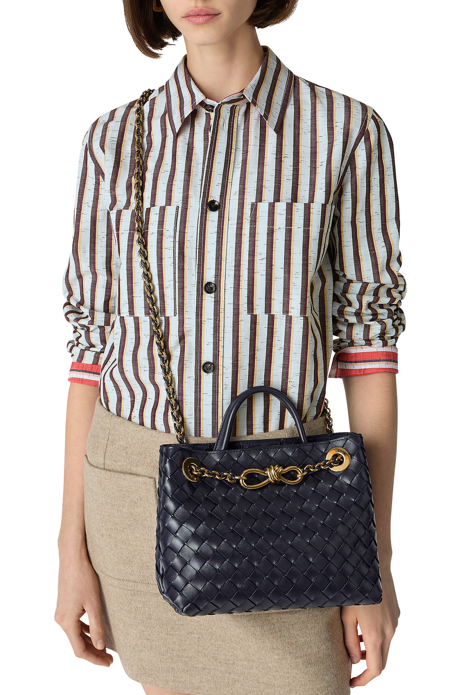 حقيبة أنديامو صغيرة بسلسلة