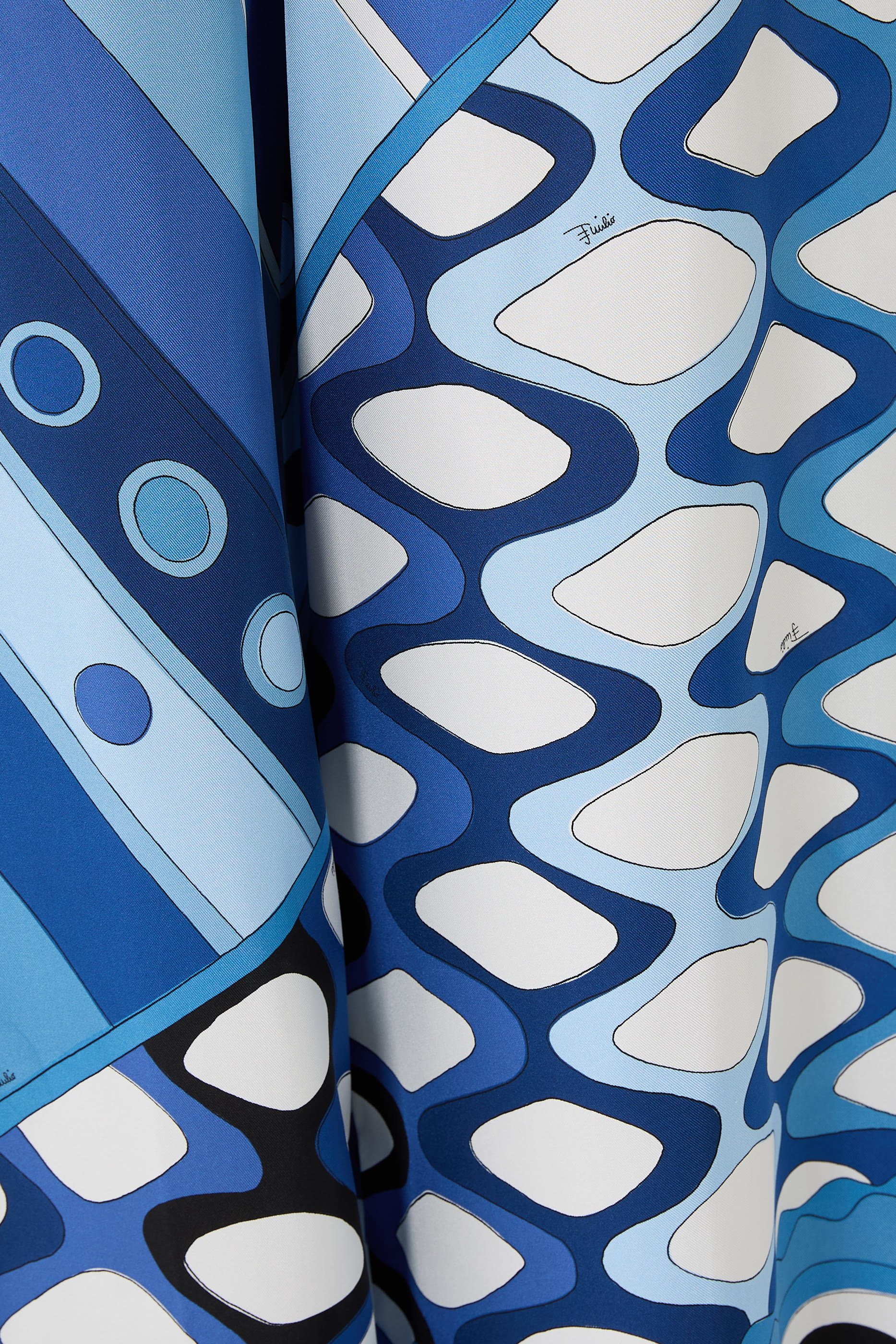 بنطال رياضي فيفارا كابسول بقصة ساق واسعة