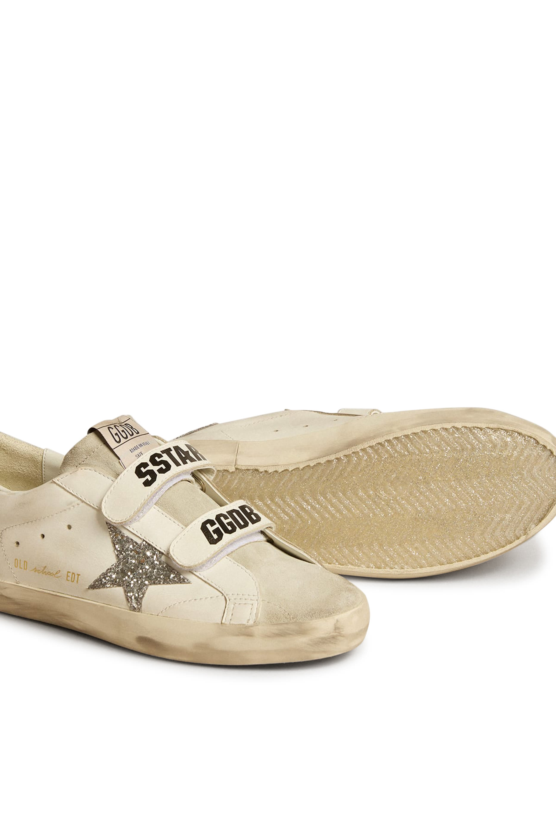 سنيكرز أولد سكول