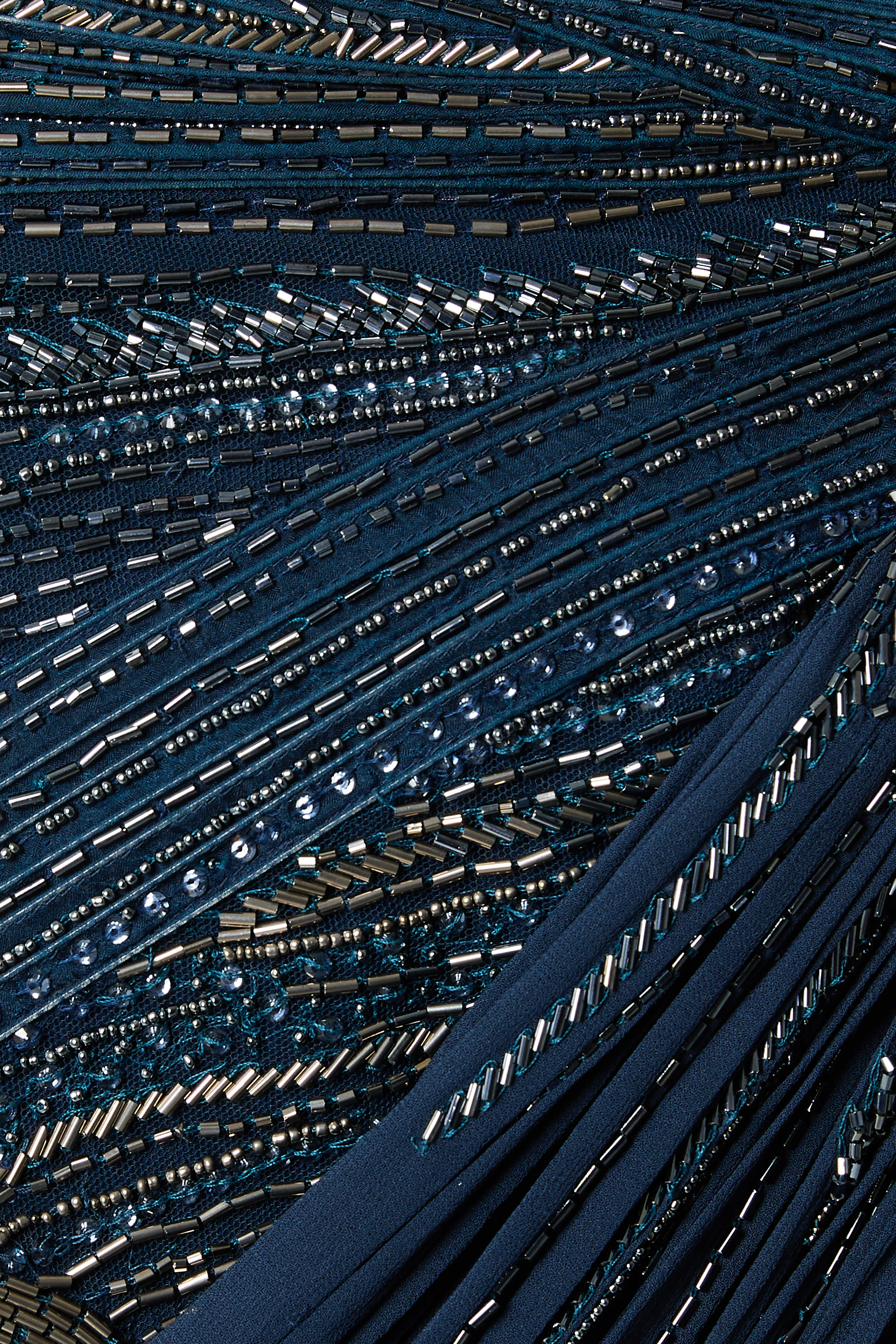 فستان سهرة ساري بدريبه