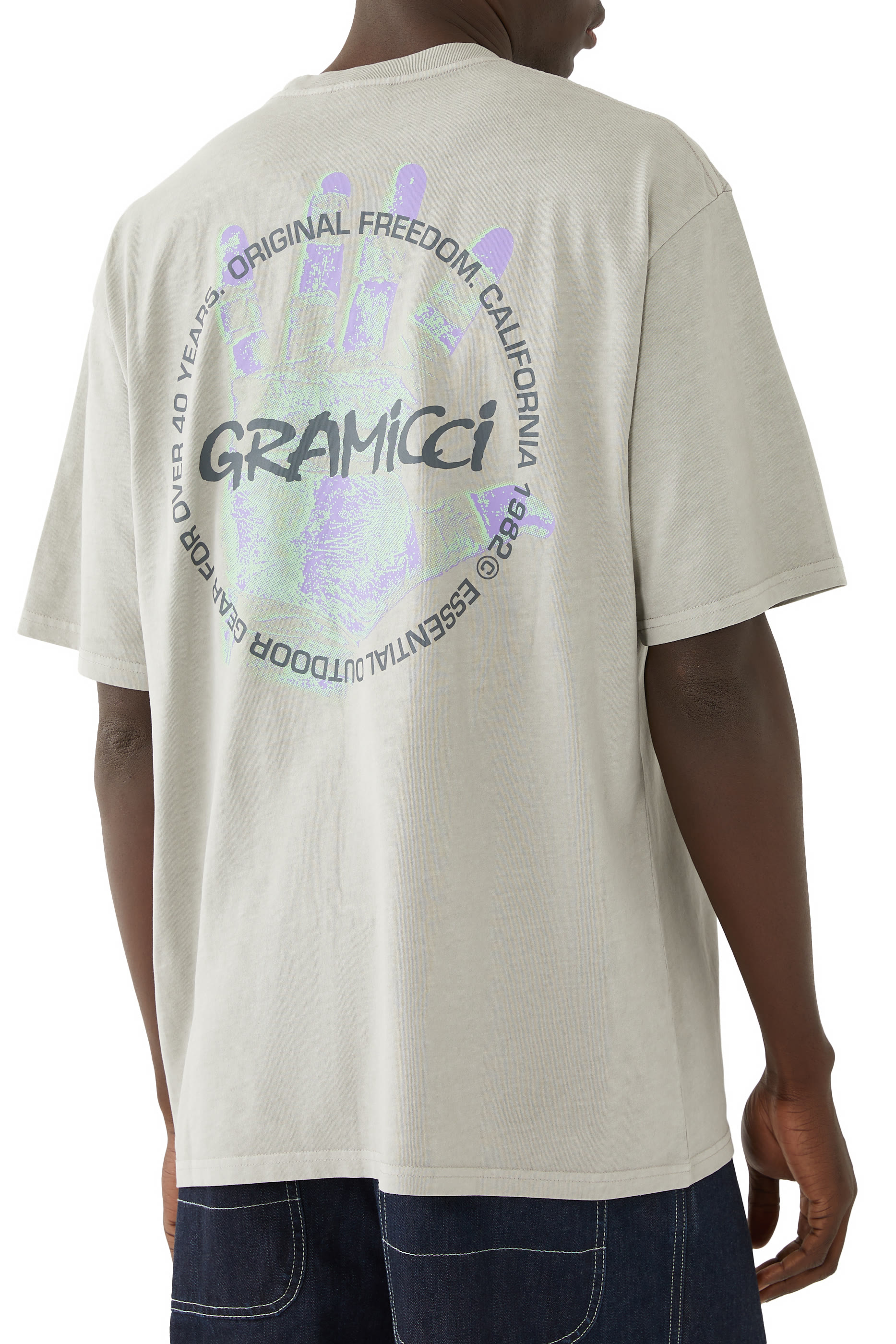 تيشيرت بطبعة كلايمرز هاند