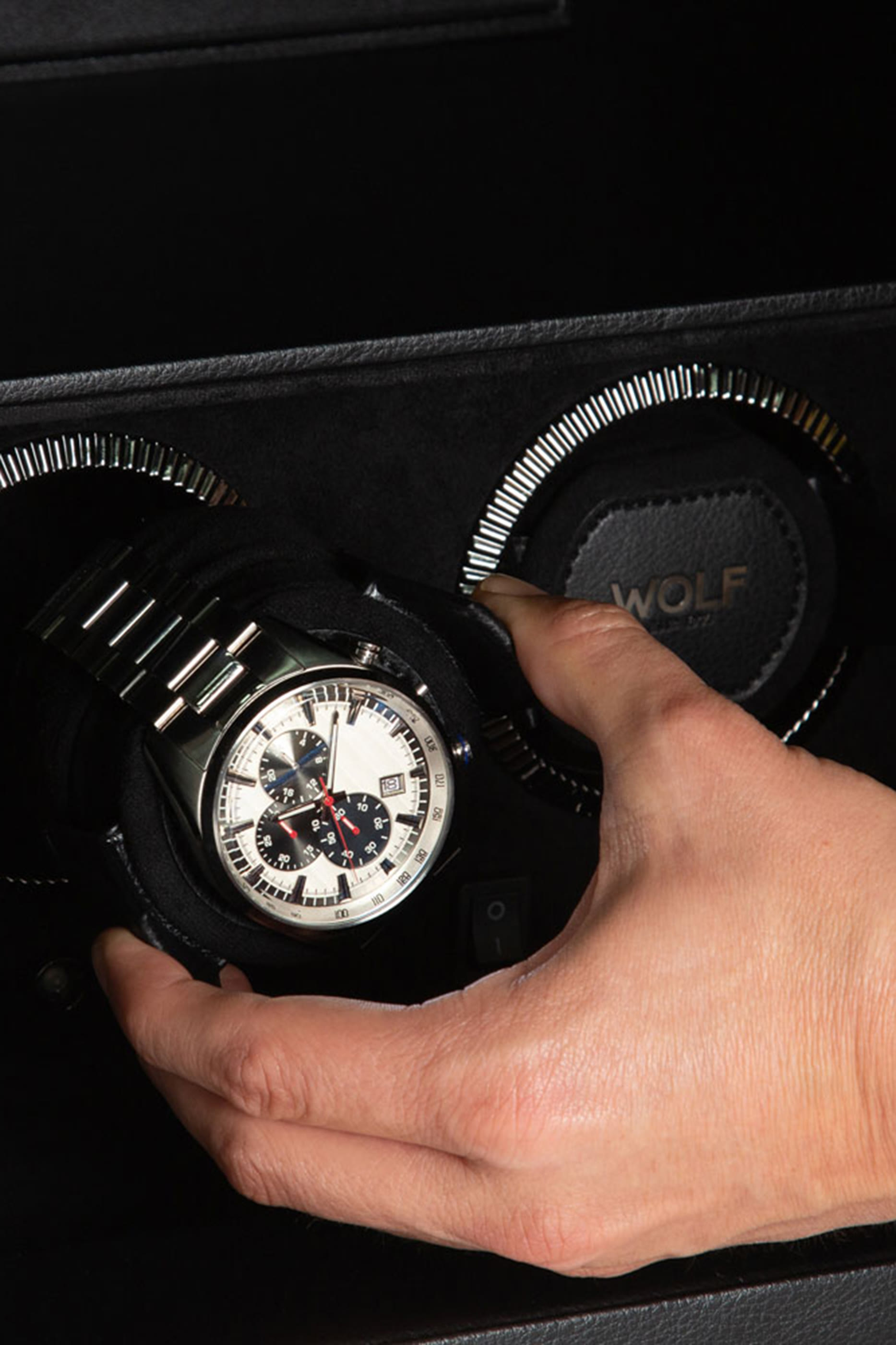 خزنة دن للساعات