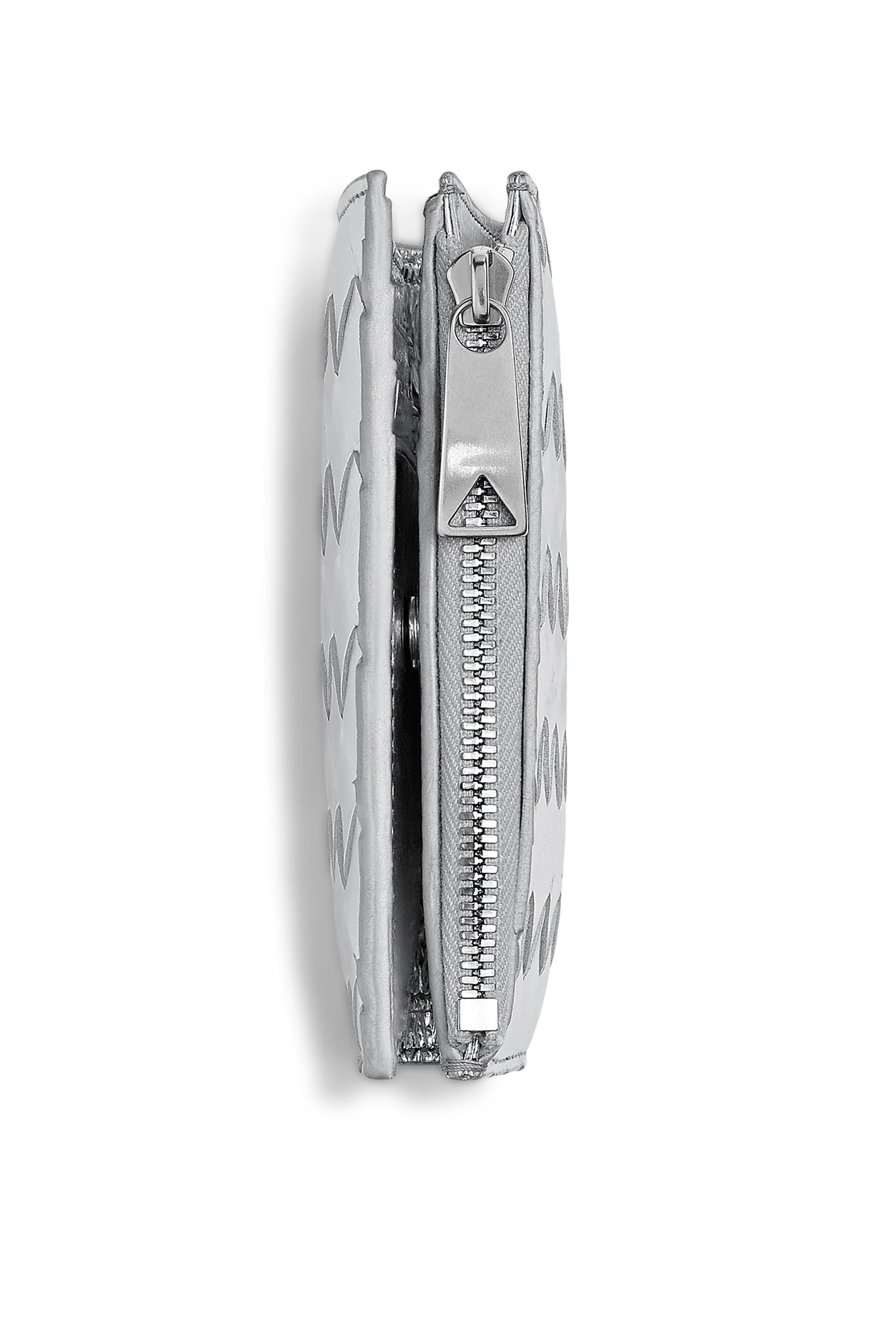 محفظة صغيرة ثنائية الطي بتصميم مجدول