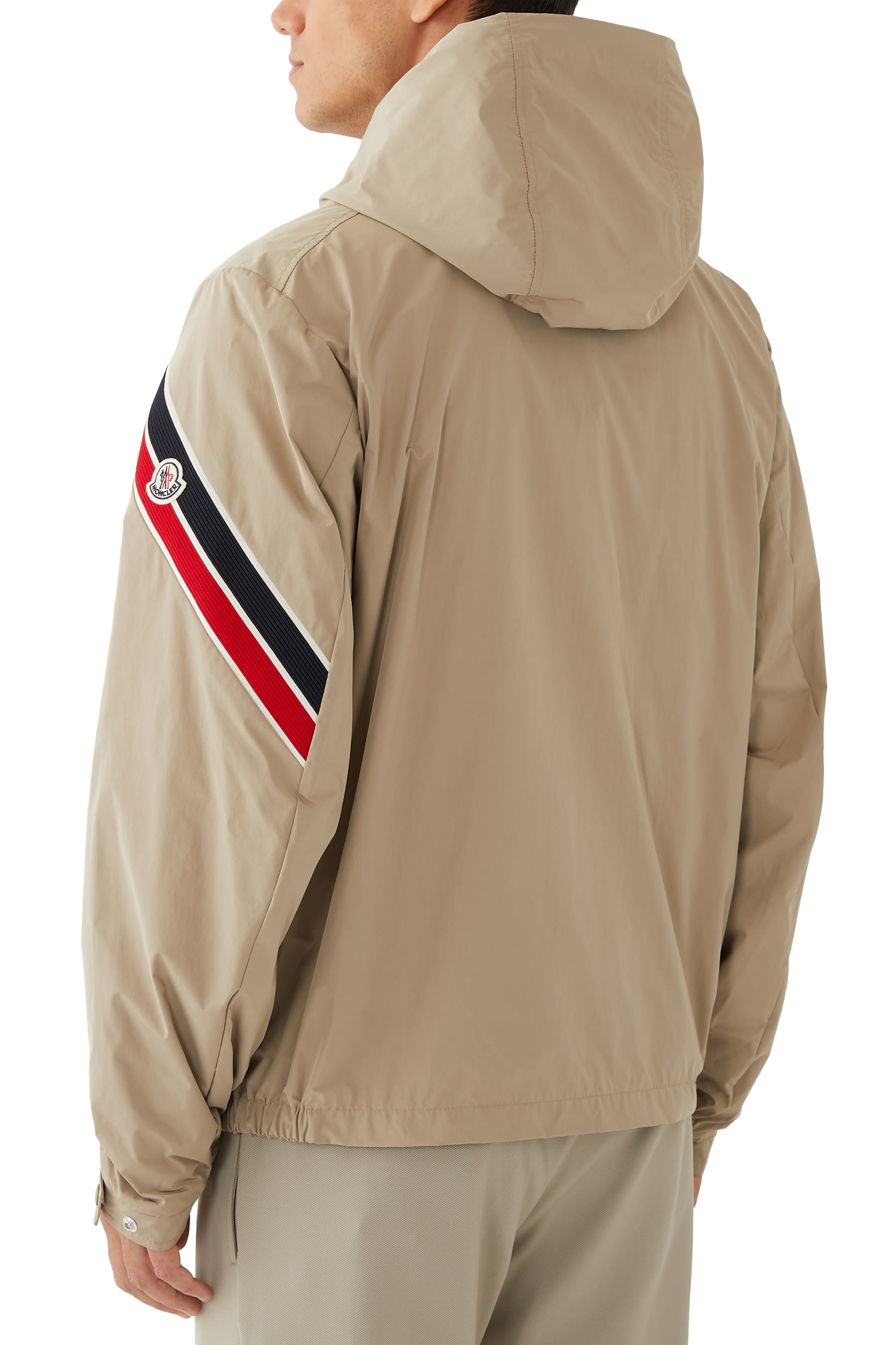 جاكيت كلاوت