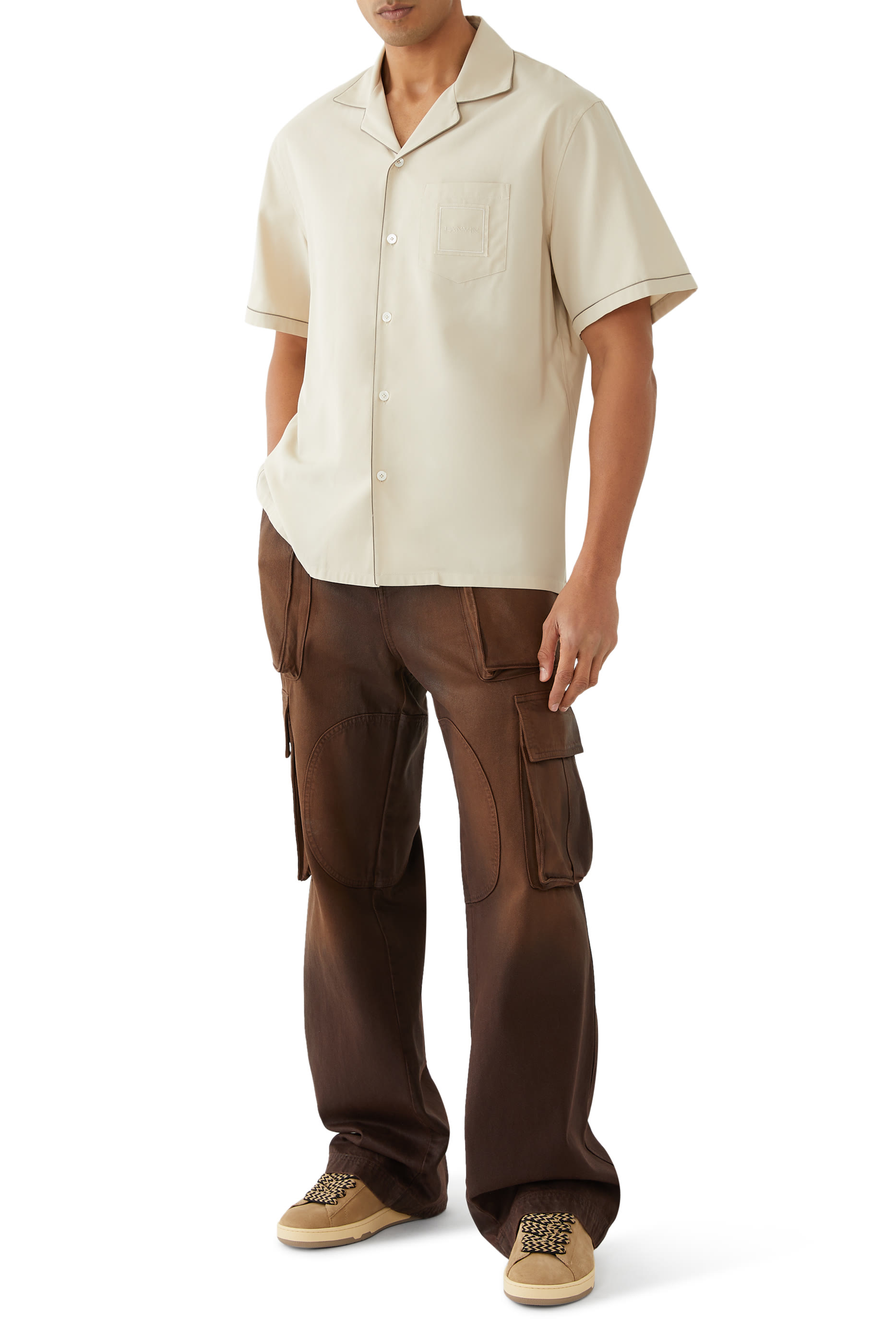 سنيكرز كورب لايت