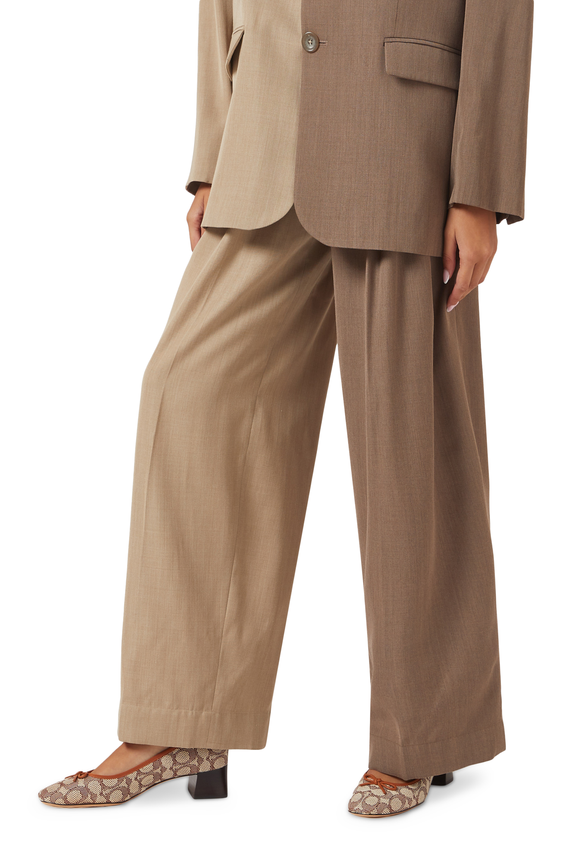 حذاء باليرينا كلاسيكي آفا 40 قنب بشعار الماركة