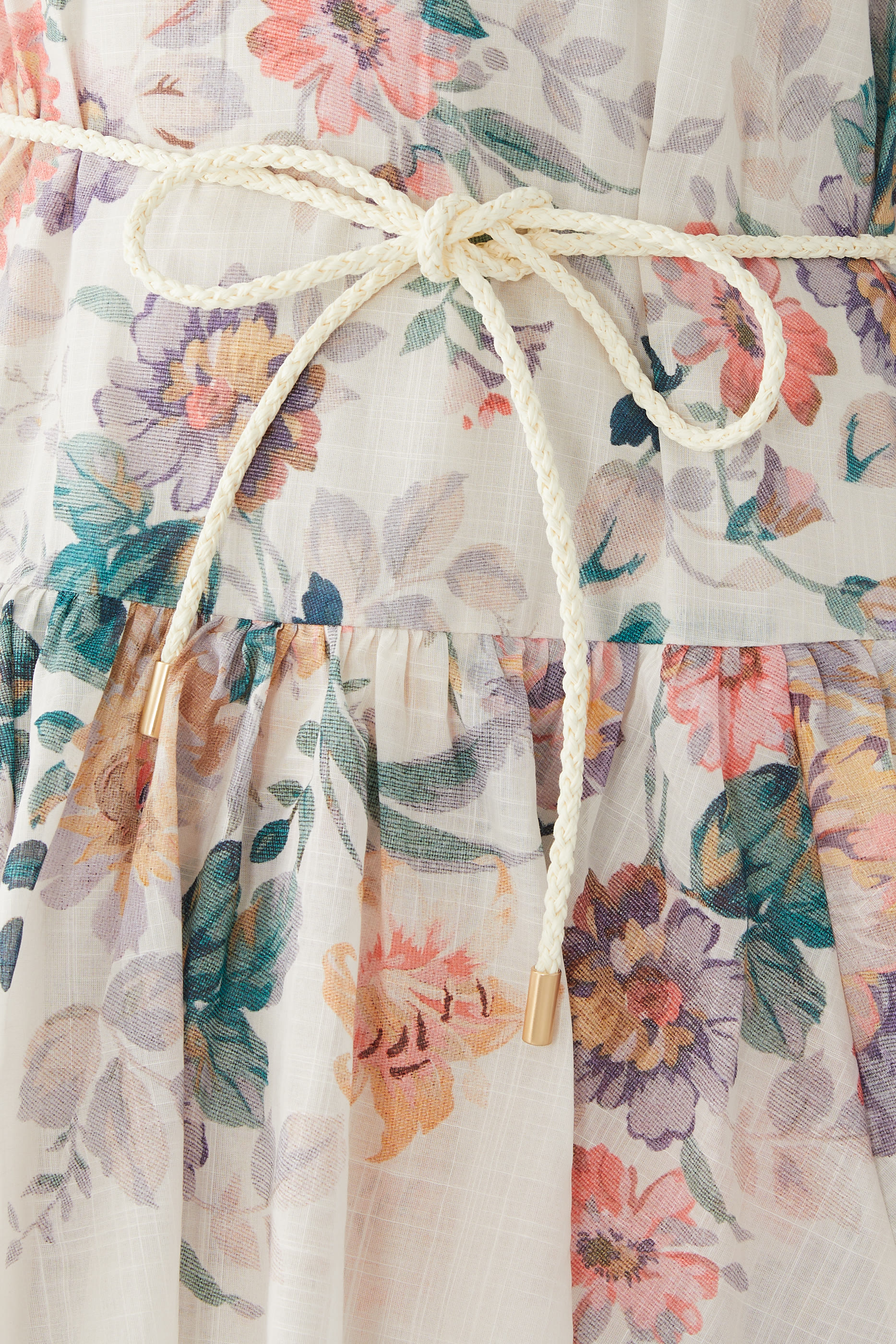 فستان طويل بتصميم متدرج أكاسيا