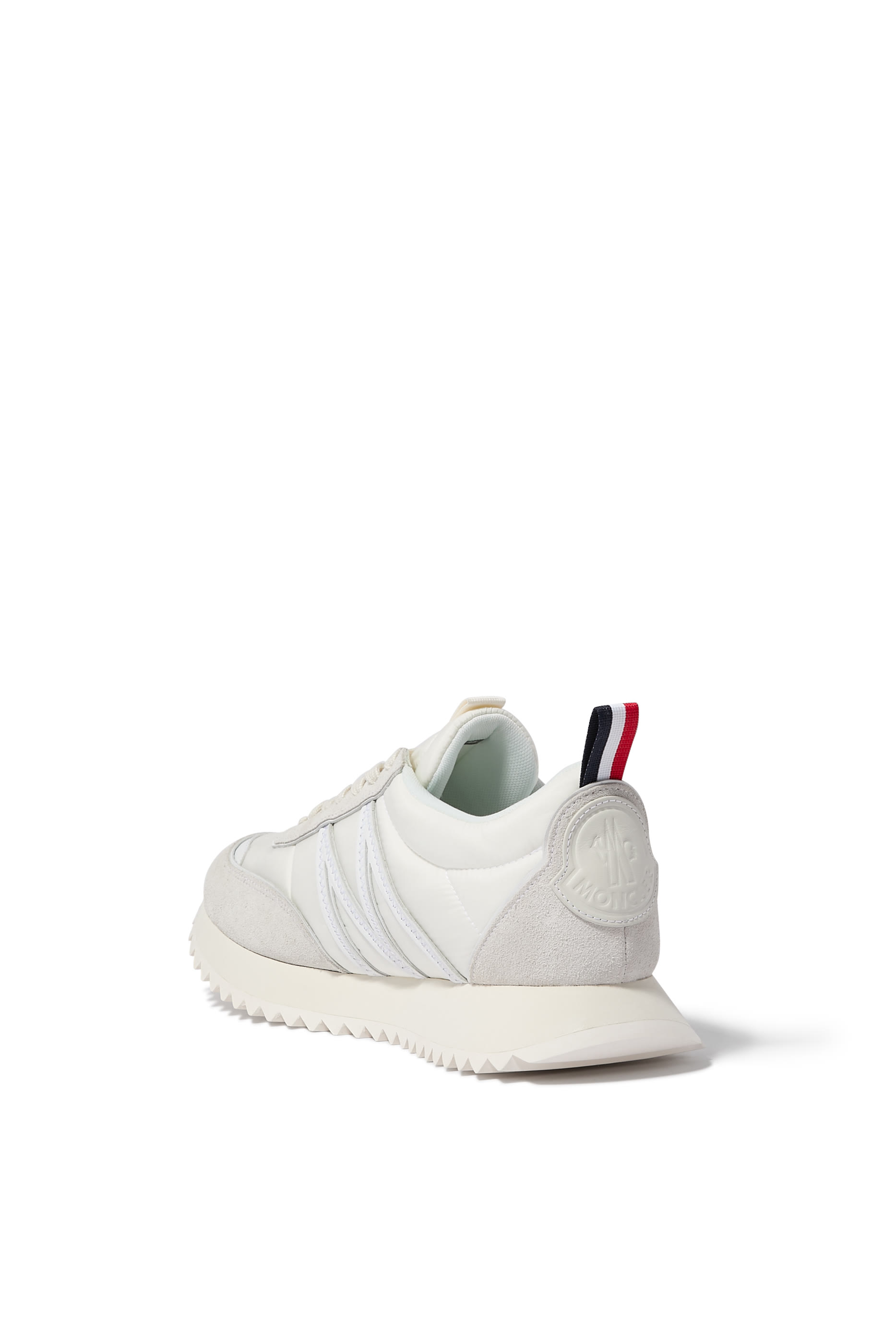 سنيكرز باسي بكاحل منخفض