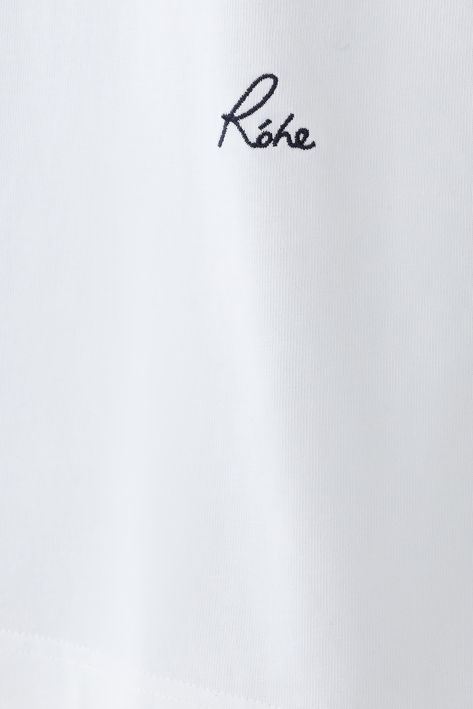 تيشيرت بقصة فضفاضة