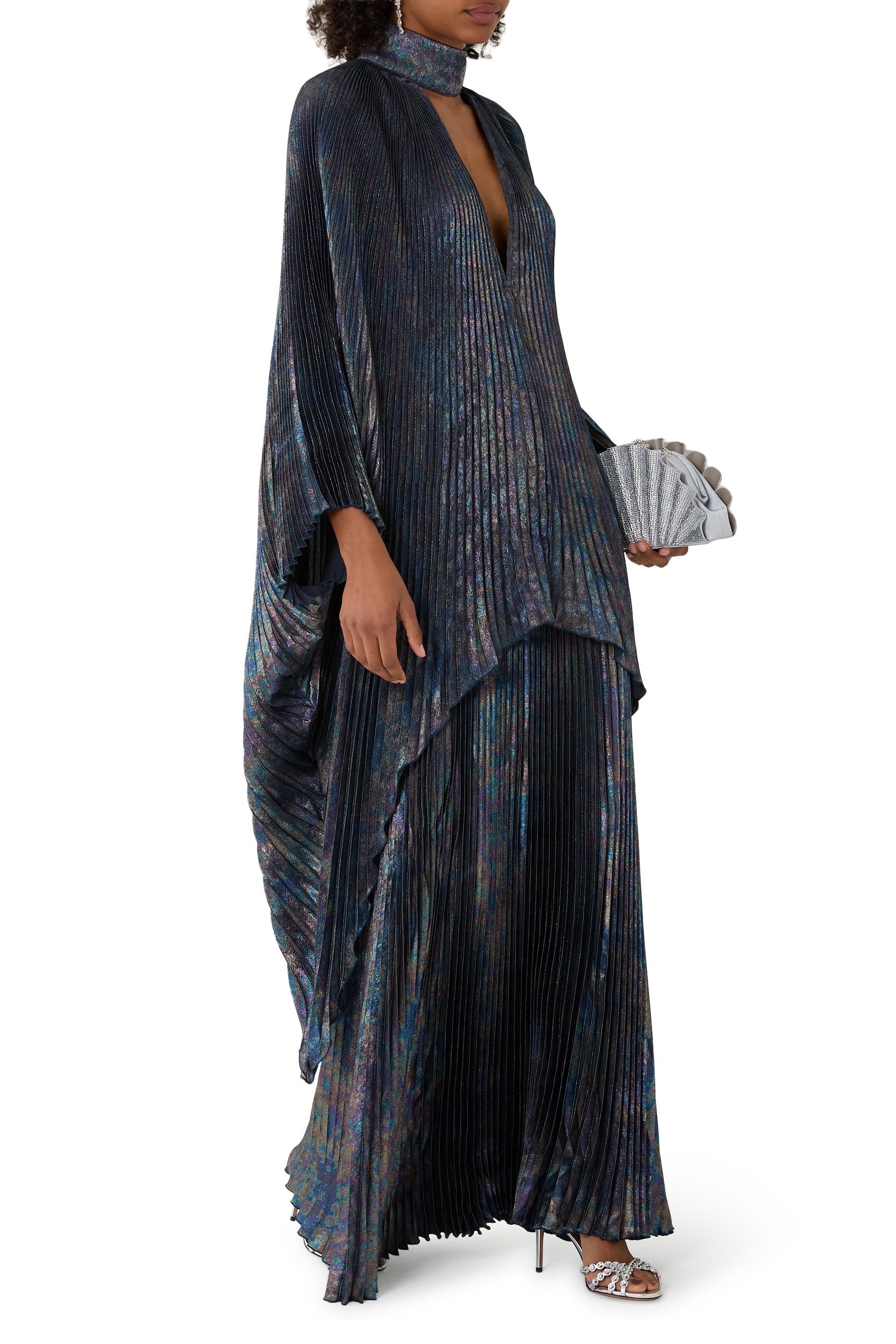 بلوزة إمبريس بياقة V