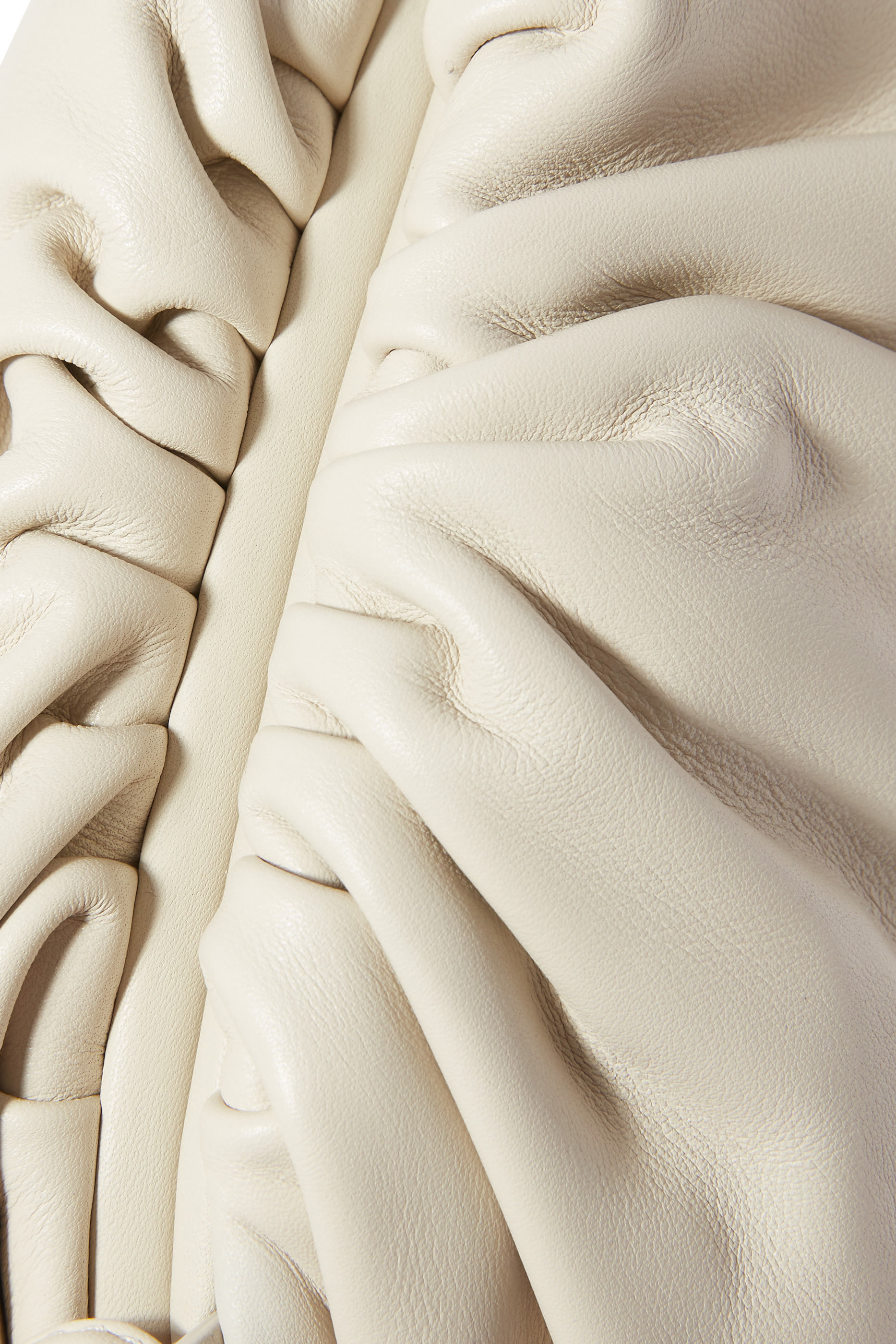 كلاتش صغير جلد