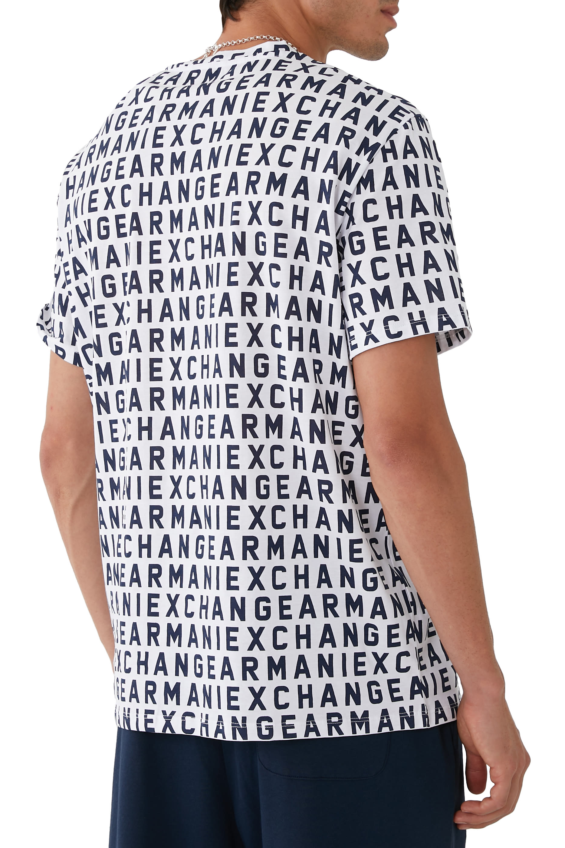 تيشيرت ميتا نايتشر بشعار الماركة