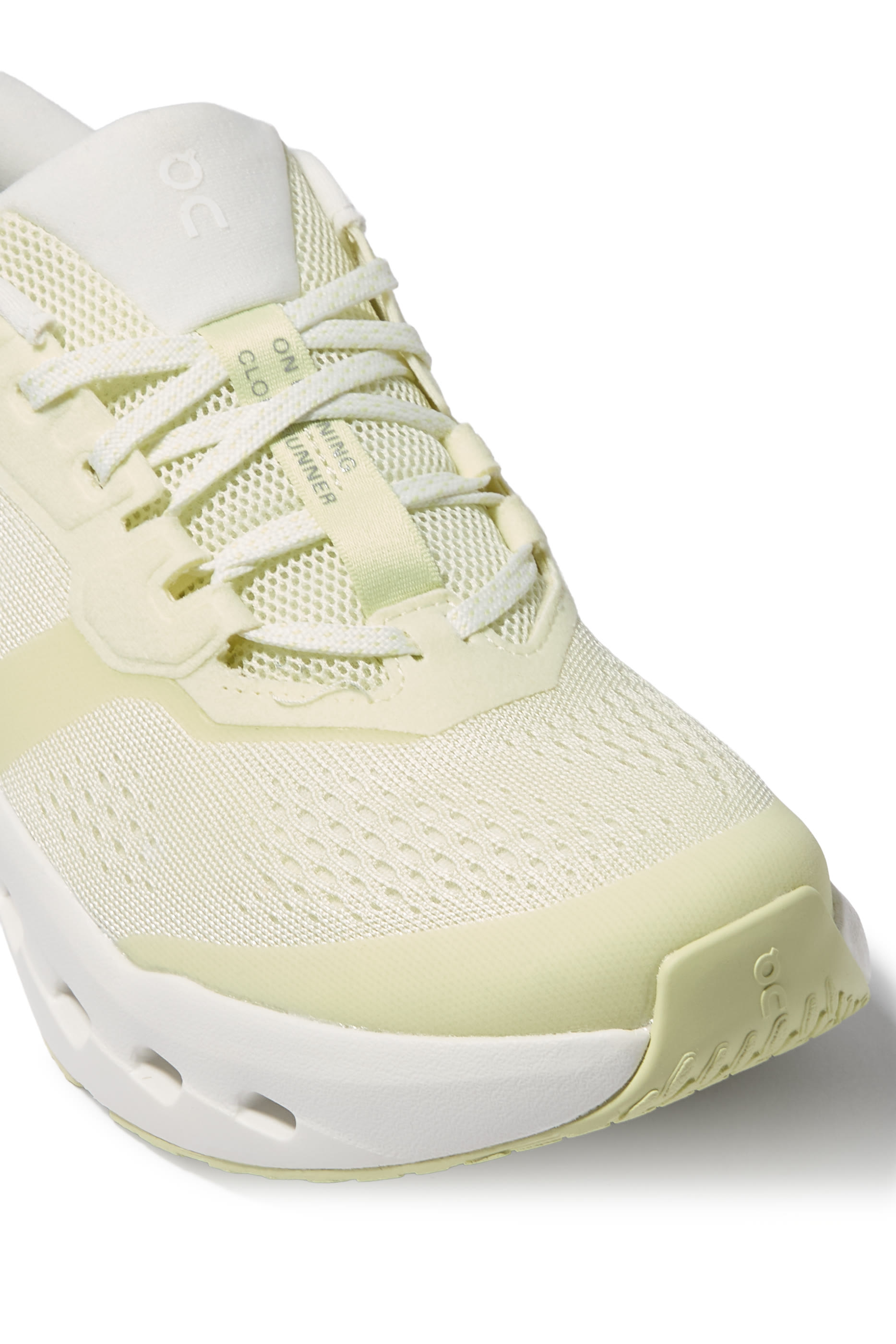 سنيكرز كلاود رانر 3