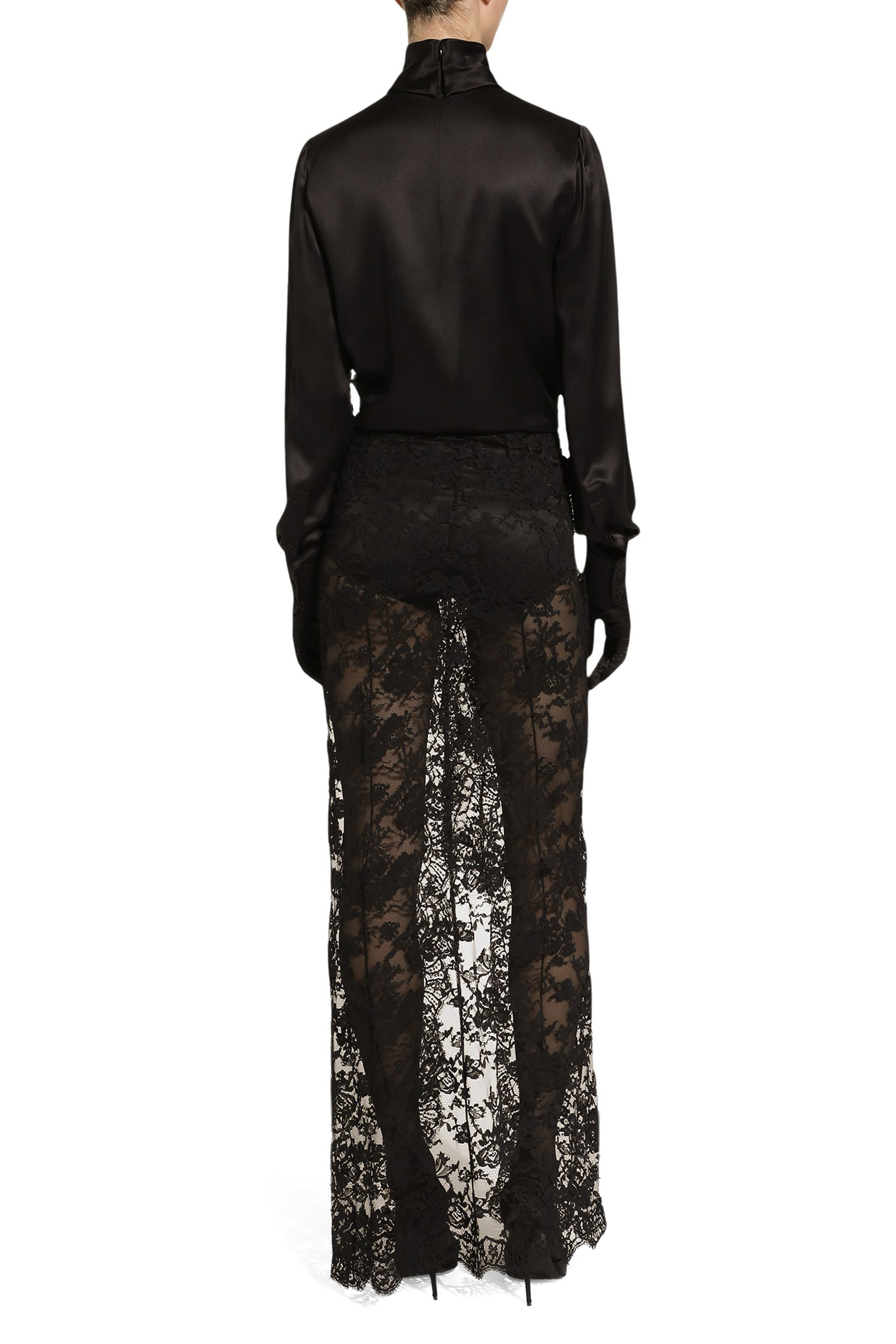 تنورة دانتيل شانتيلي طويلة