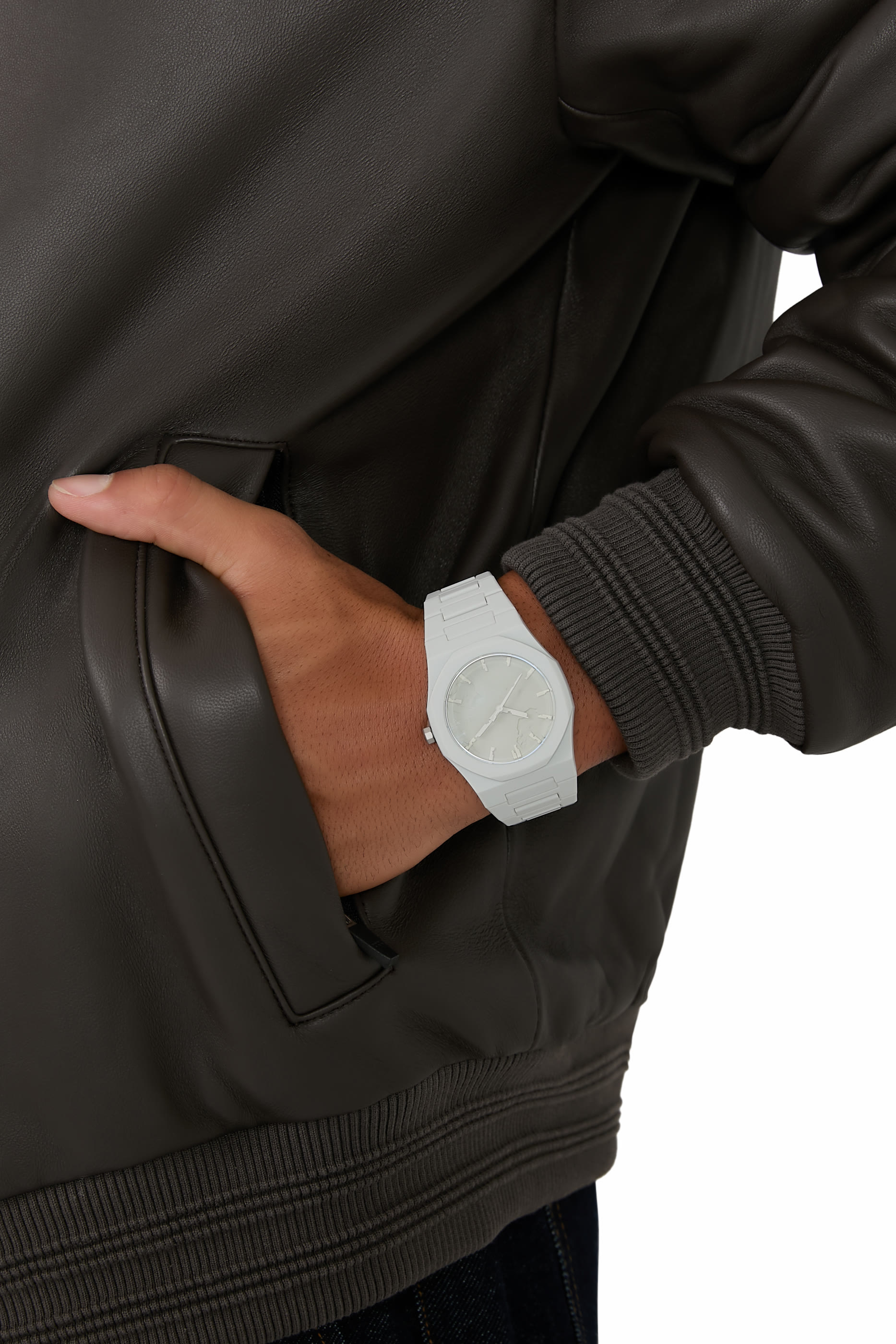 ساعة فراجمنت بولي كربونات