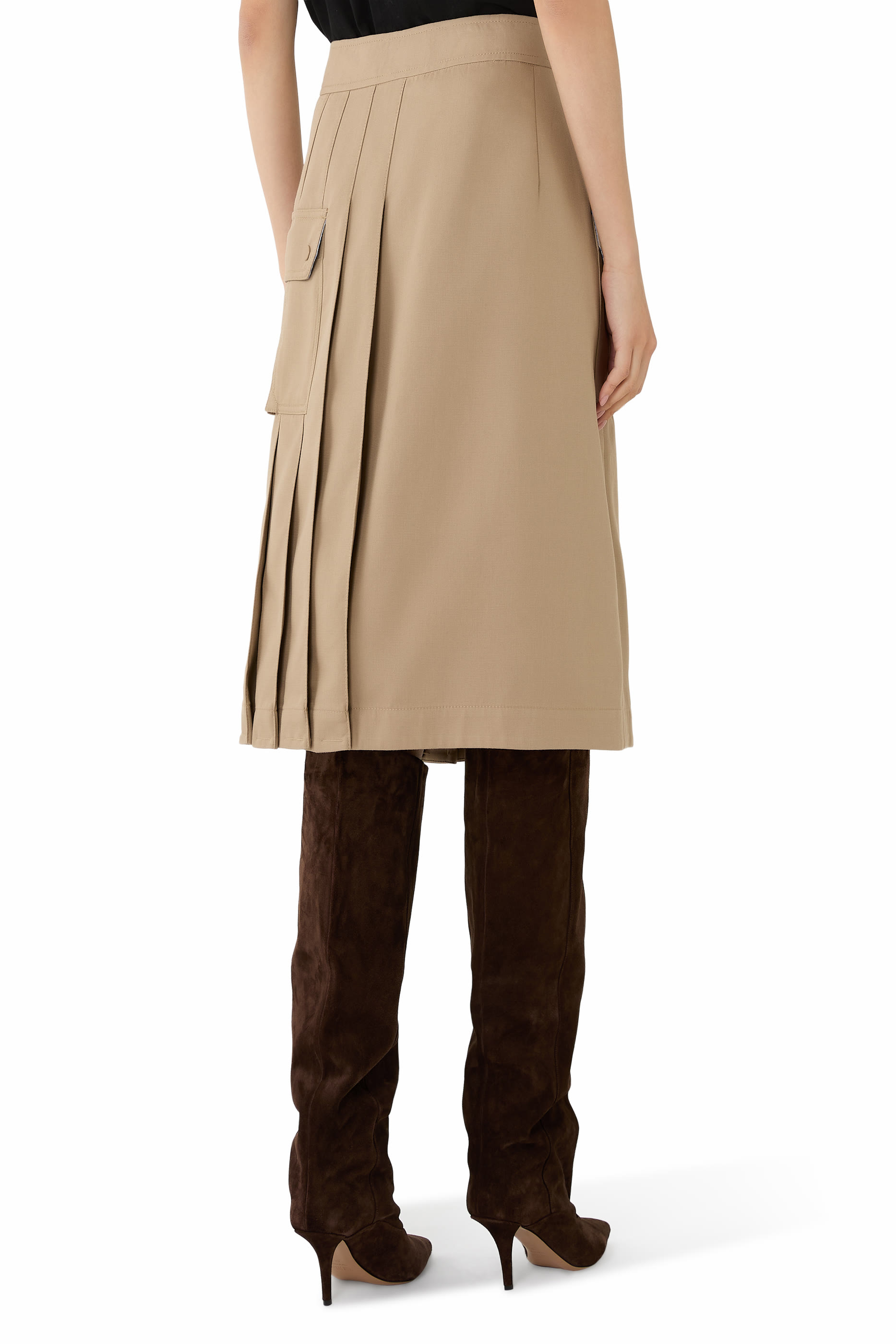 تنورة يوتيليتي بطيات وسحاب