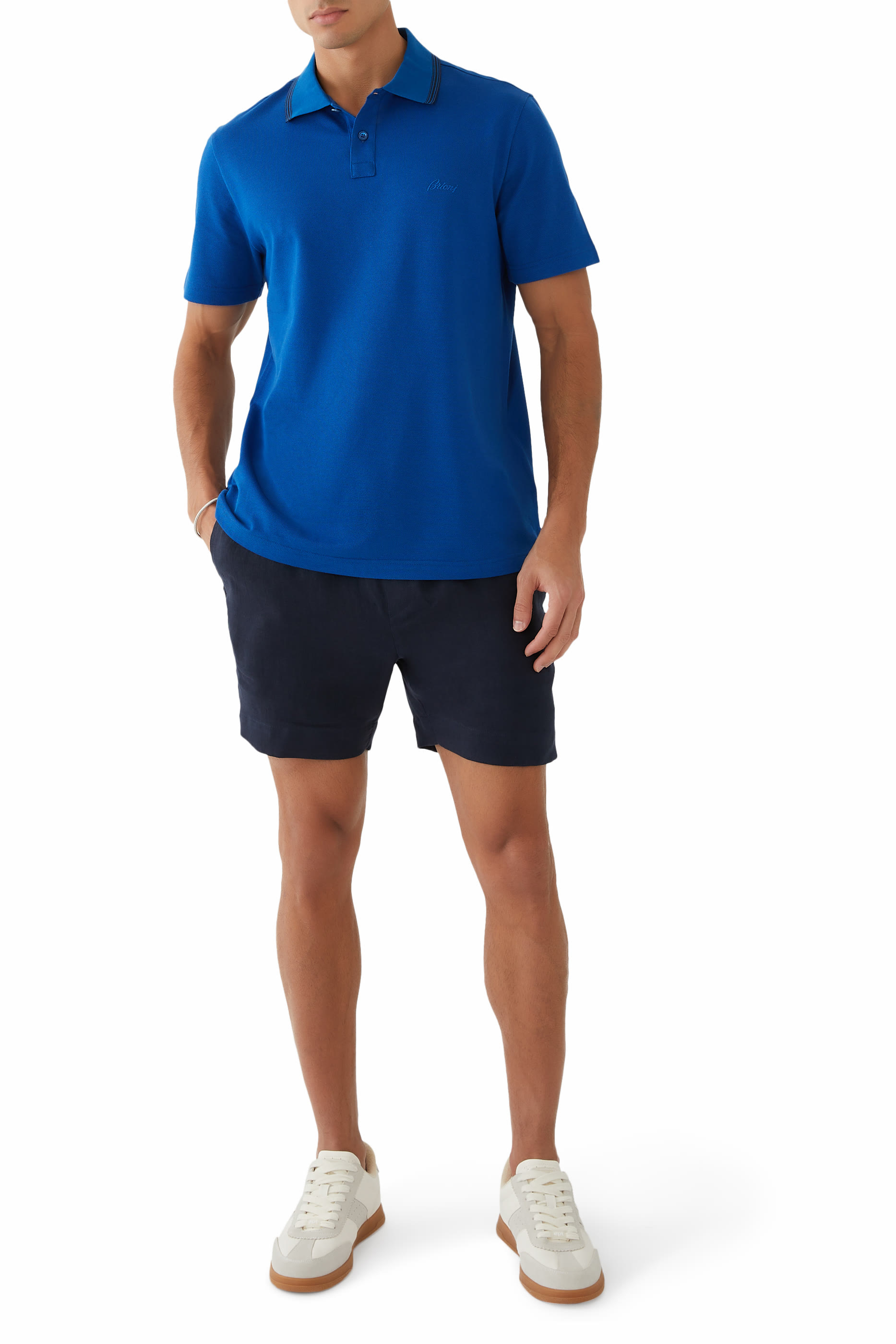 قميص بولو بشعار الماركة