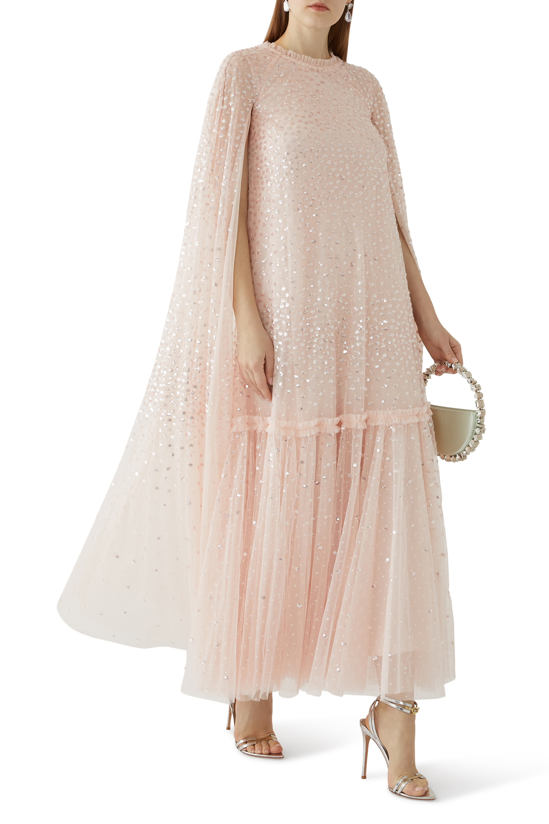 فستان بكاب وبطيات مع نقشة نقاط متناثرة