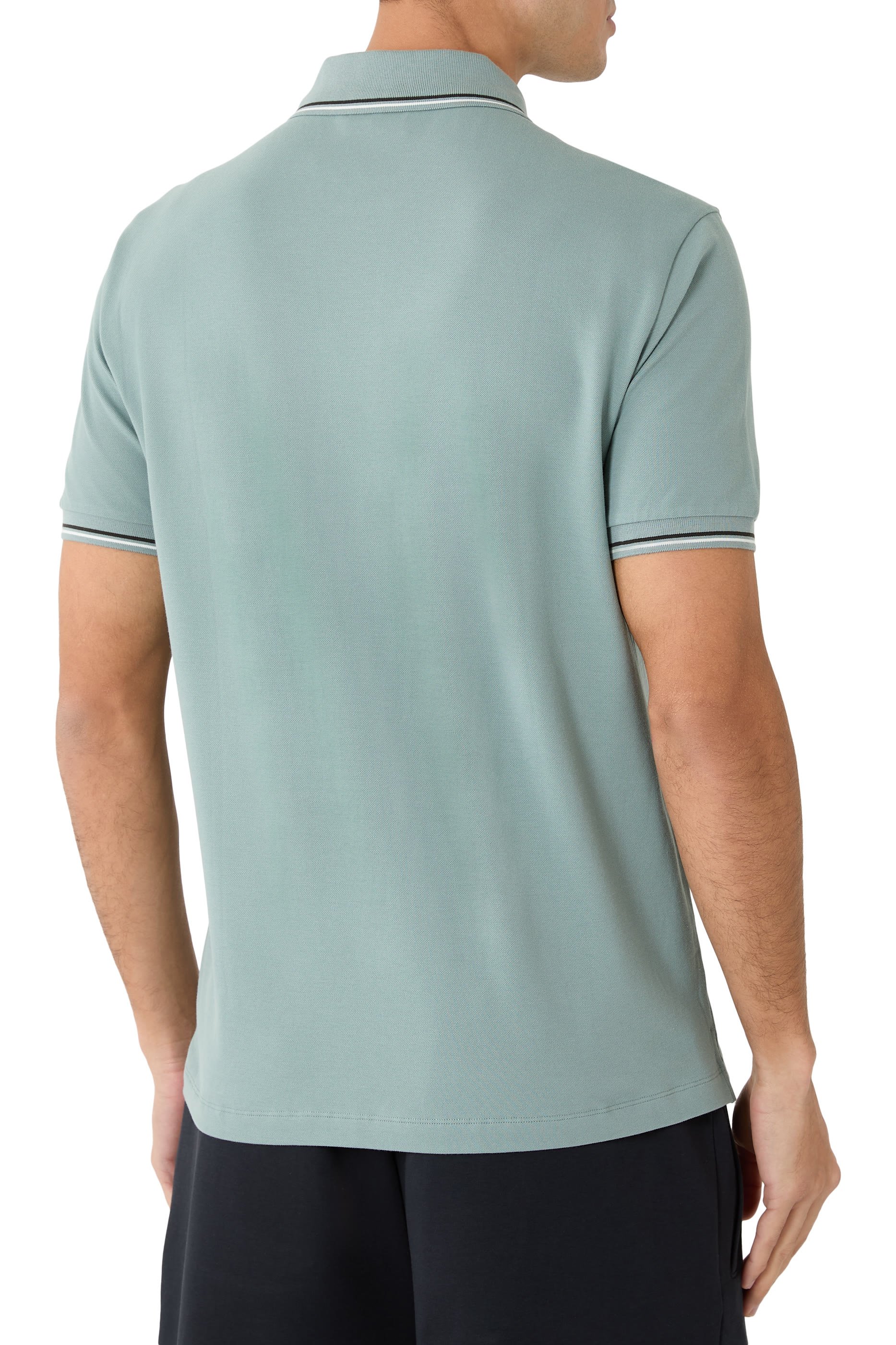 قميص بولو بشعار الماركة