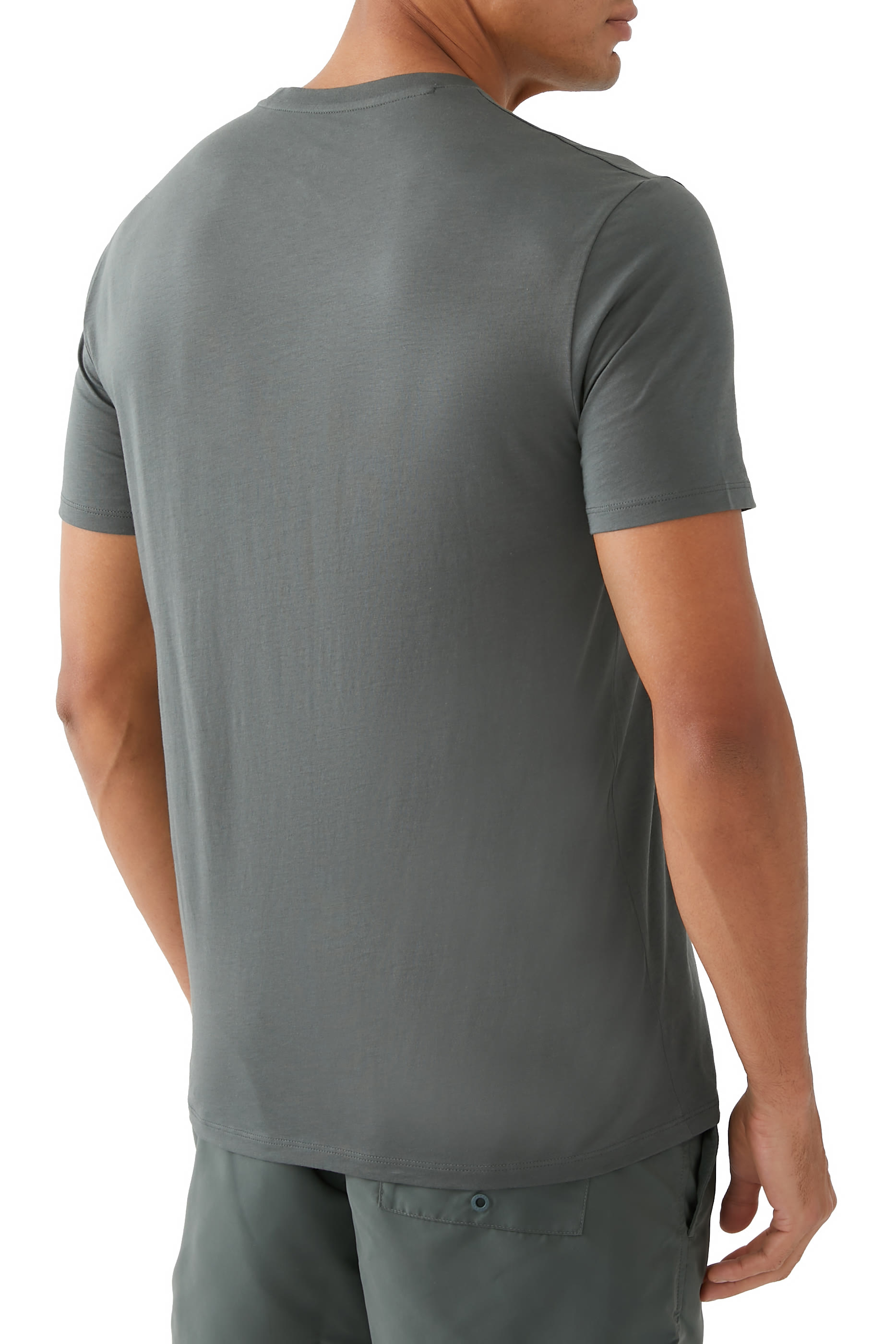 تيشيرت ميتا نايتشر بقصة عادية بياقة ضيقة قطن