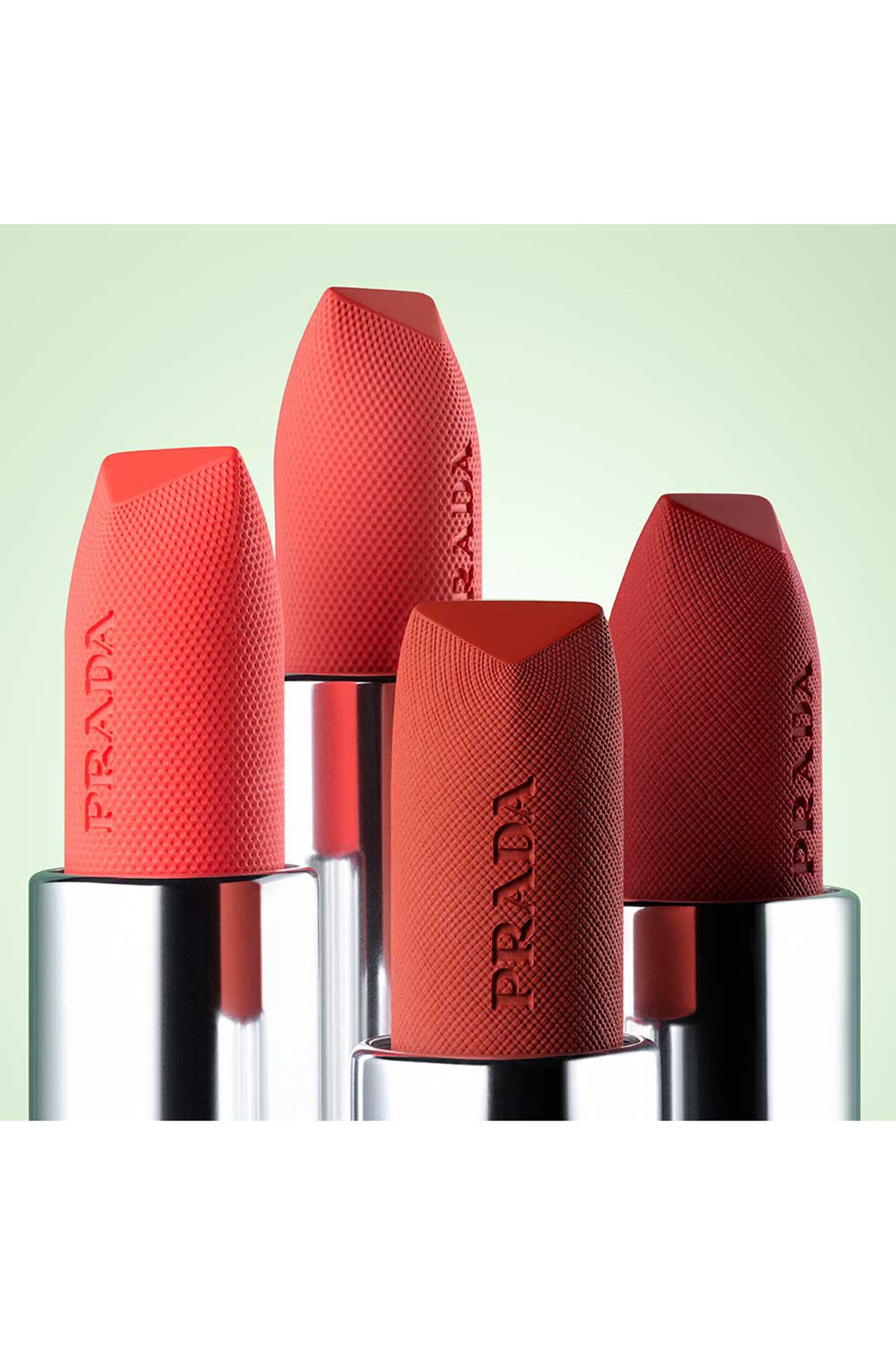 أحمر شفاه مونوكروم سوفت غير لامع