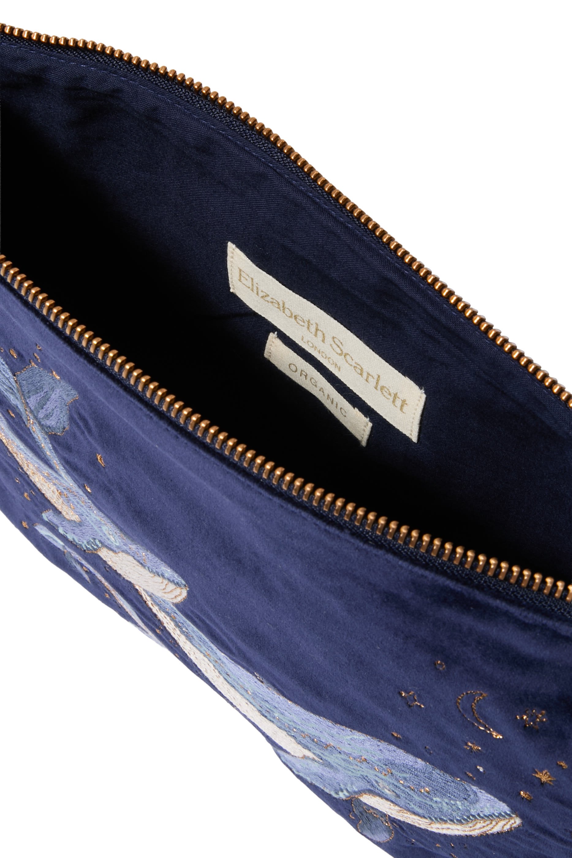 حقيبة صغيرة ايفرداي بتطريز بتصميم حوت