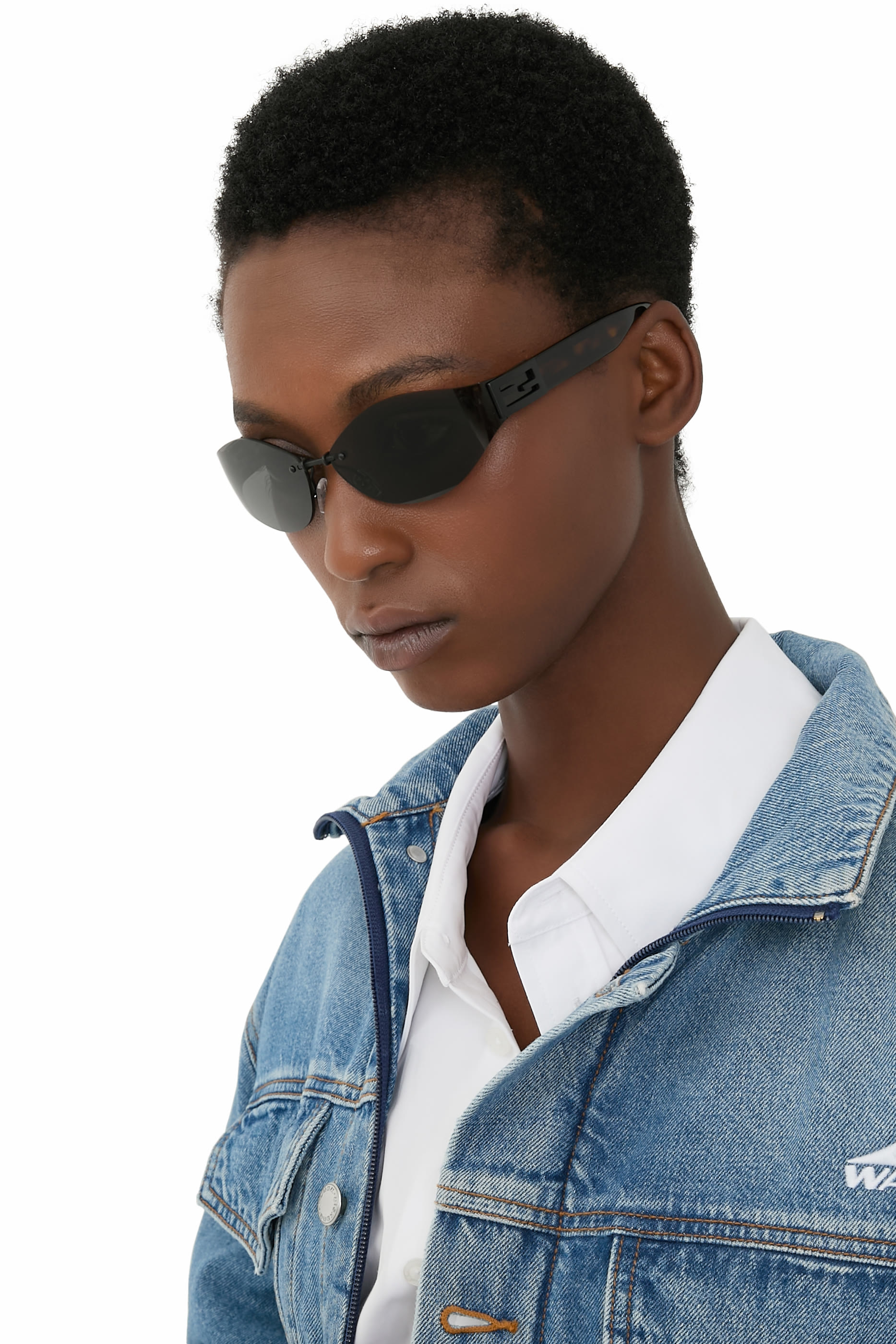 نظارة شمسية باجيت بتصميم هندسي