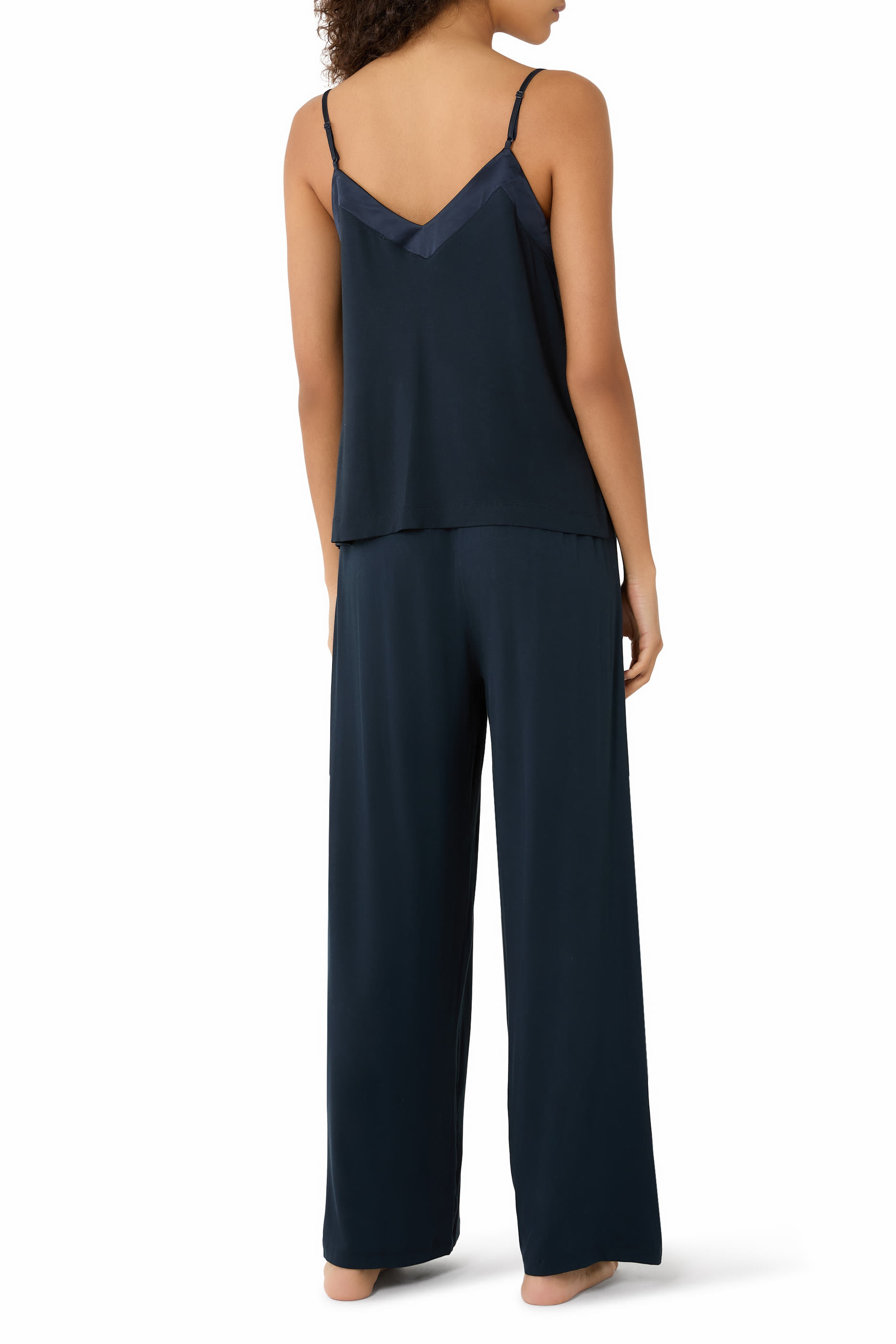 طقم بيجامة جيرسيه بحواف ستان