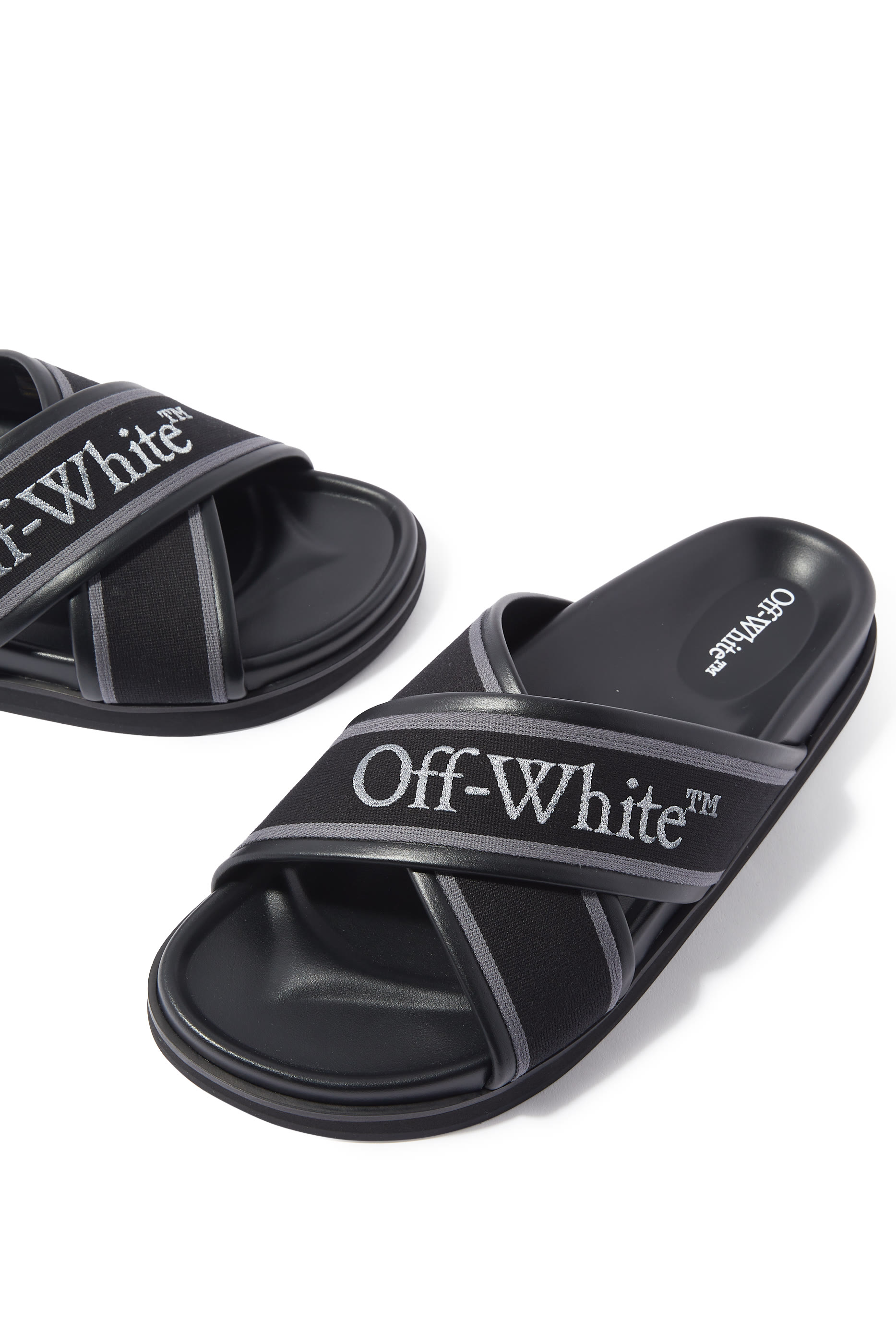 حذاء خفيف كلاود بسيور متقاطعة