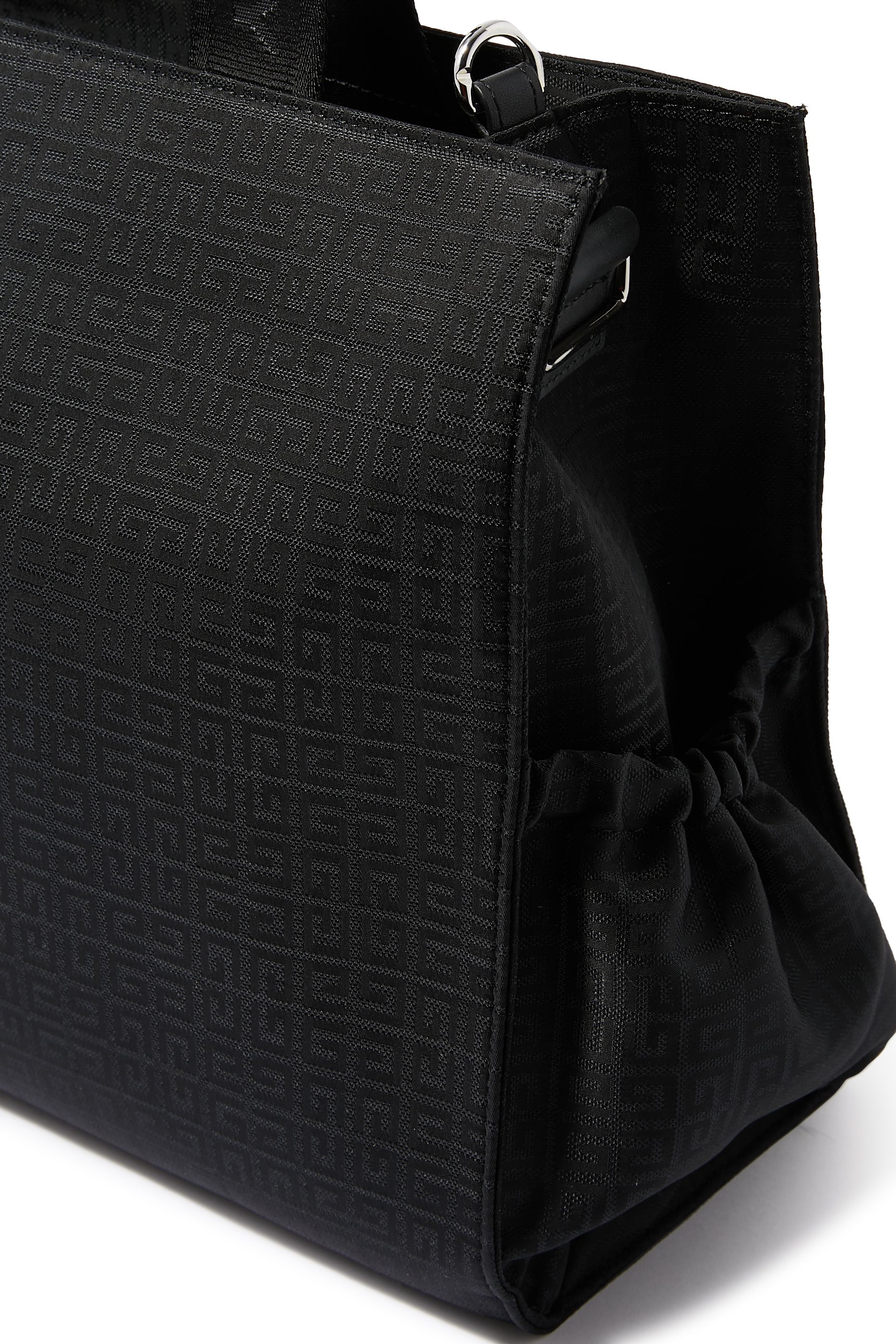 حقيبة مستلزمات أطفال