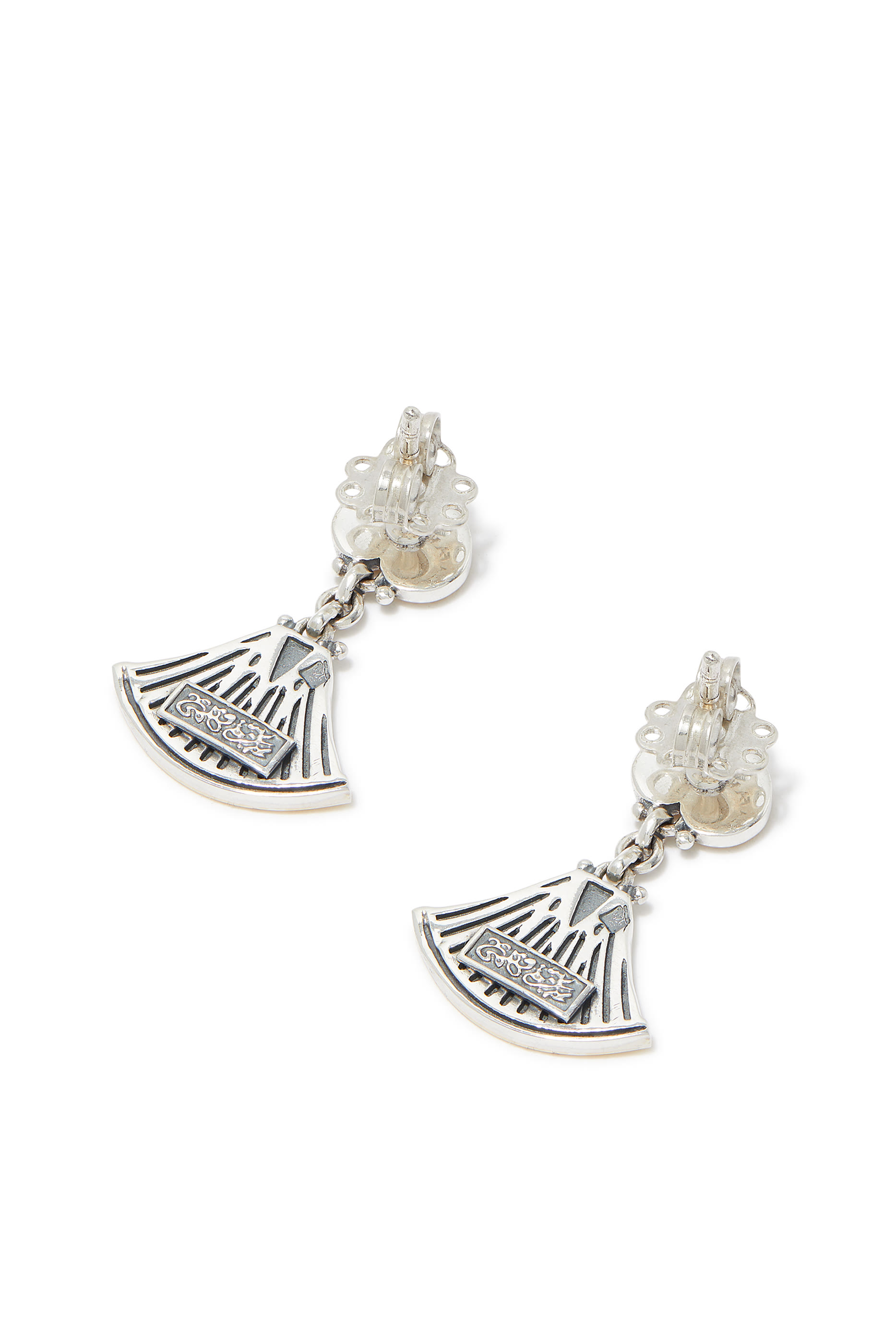 أقراط ستيتمنت بتصميم زهرة اللوتس فضة استرلينية وذهب أصفر عيار 18