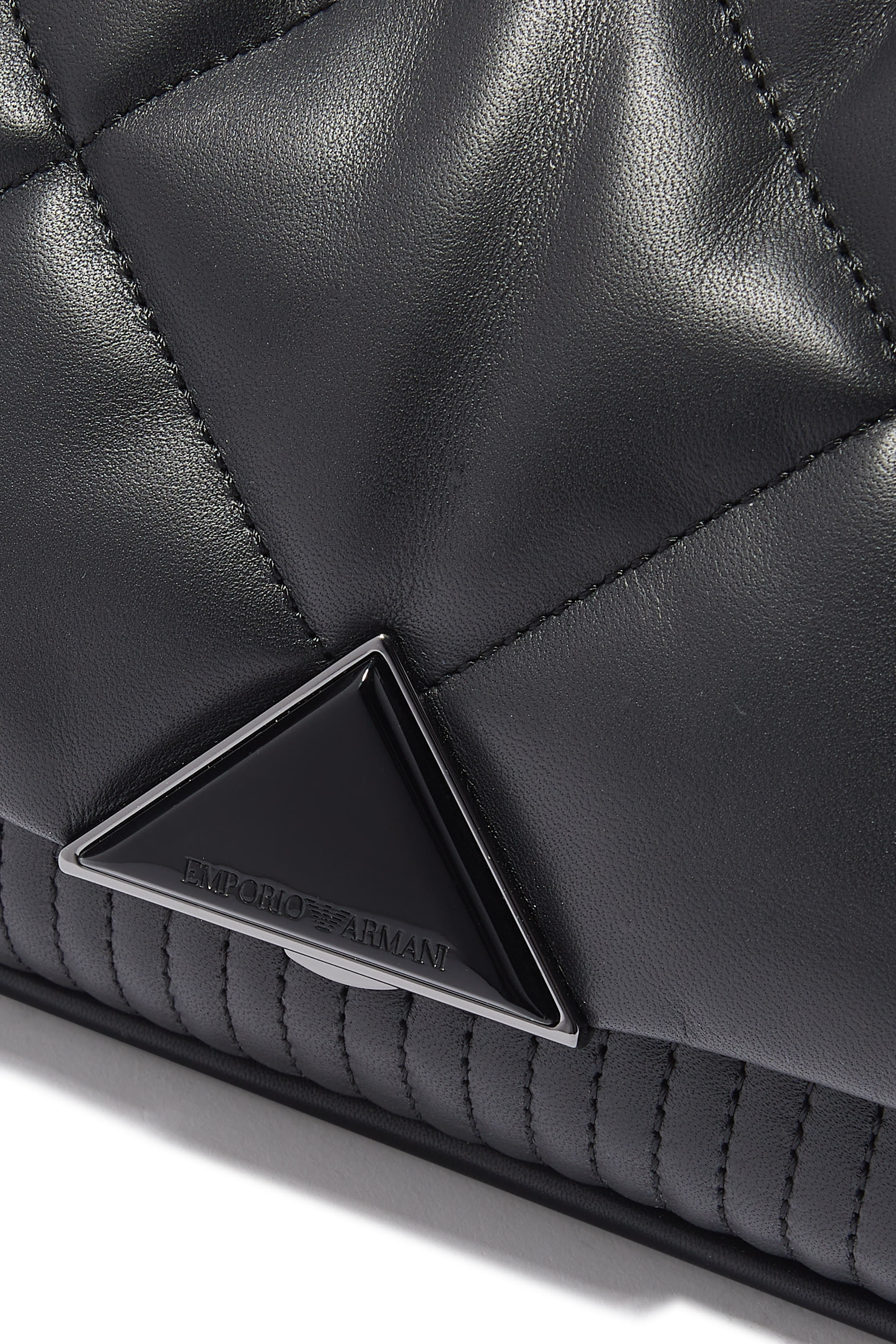 حقيبة كتف نويل جلد نابا لامع