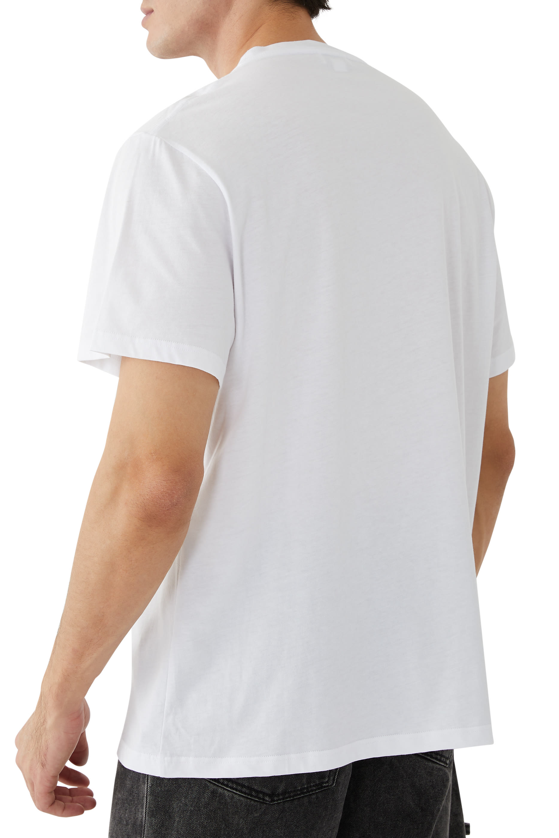 تيشيرت غرافيتي