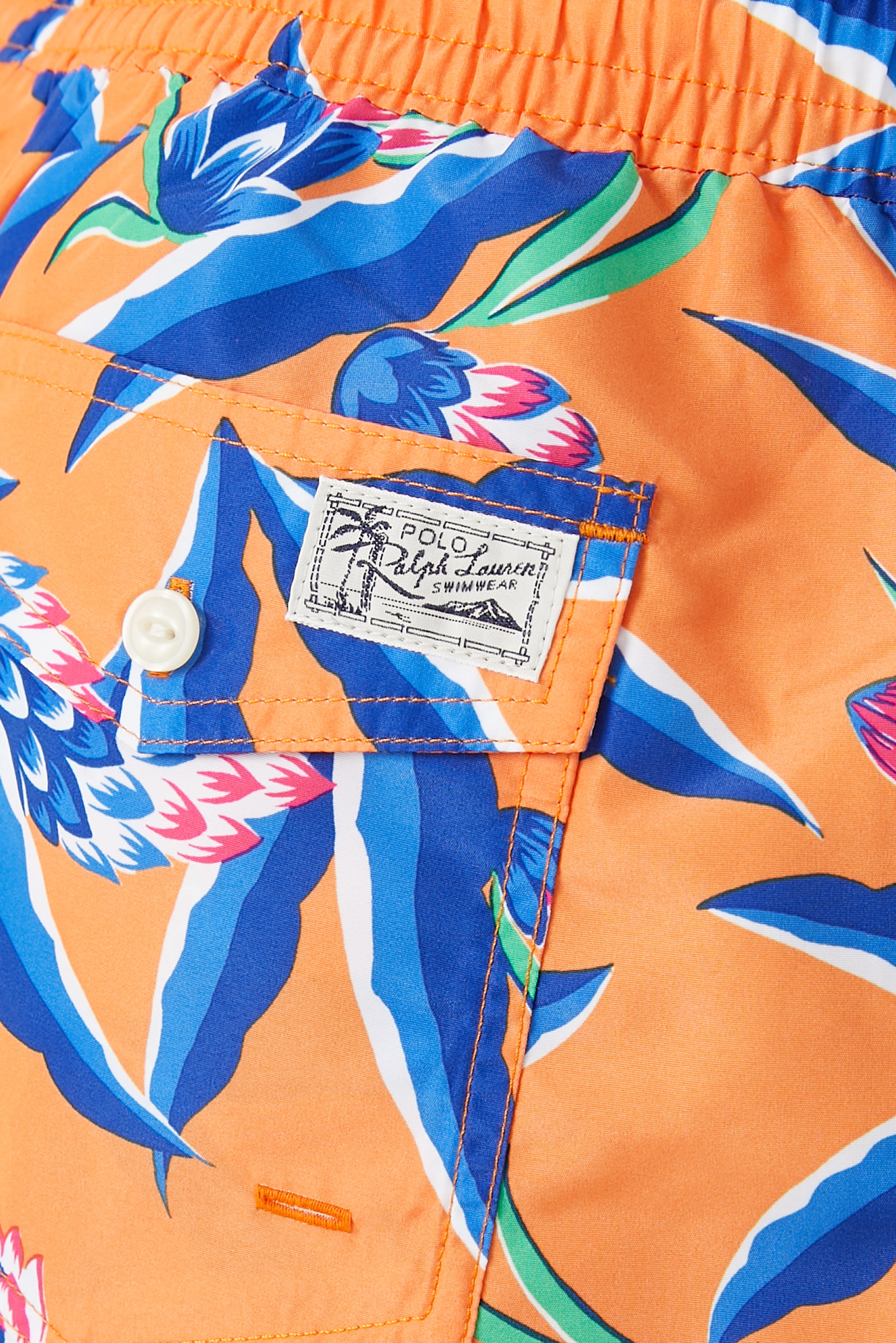 شورت سباحة ترافلر