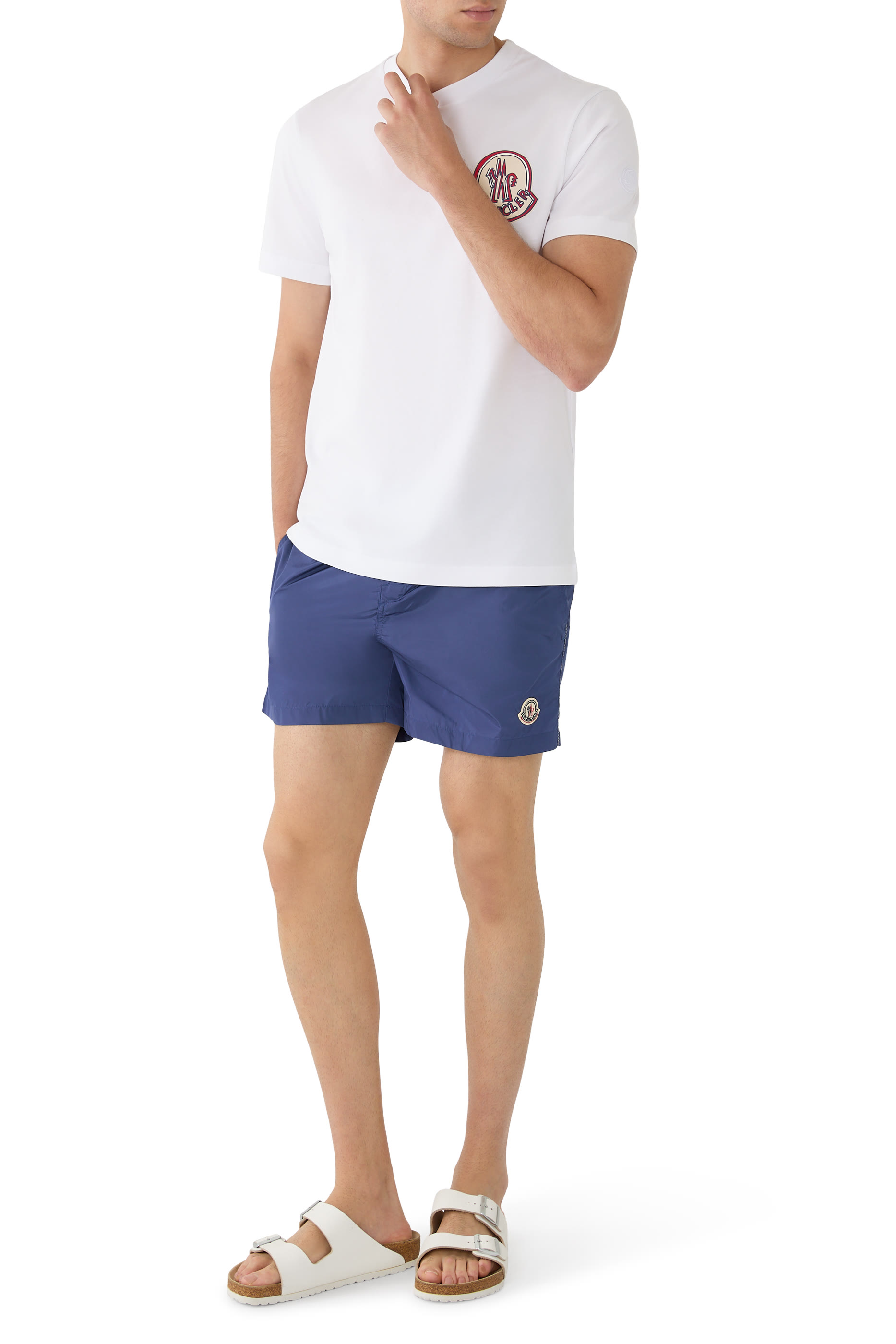 شورت سباحة بشعار الماركة