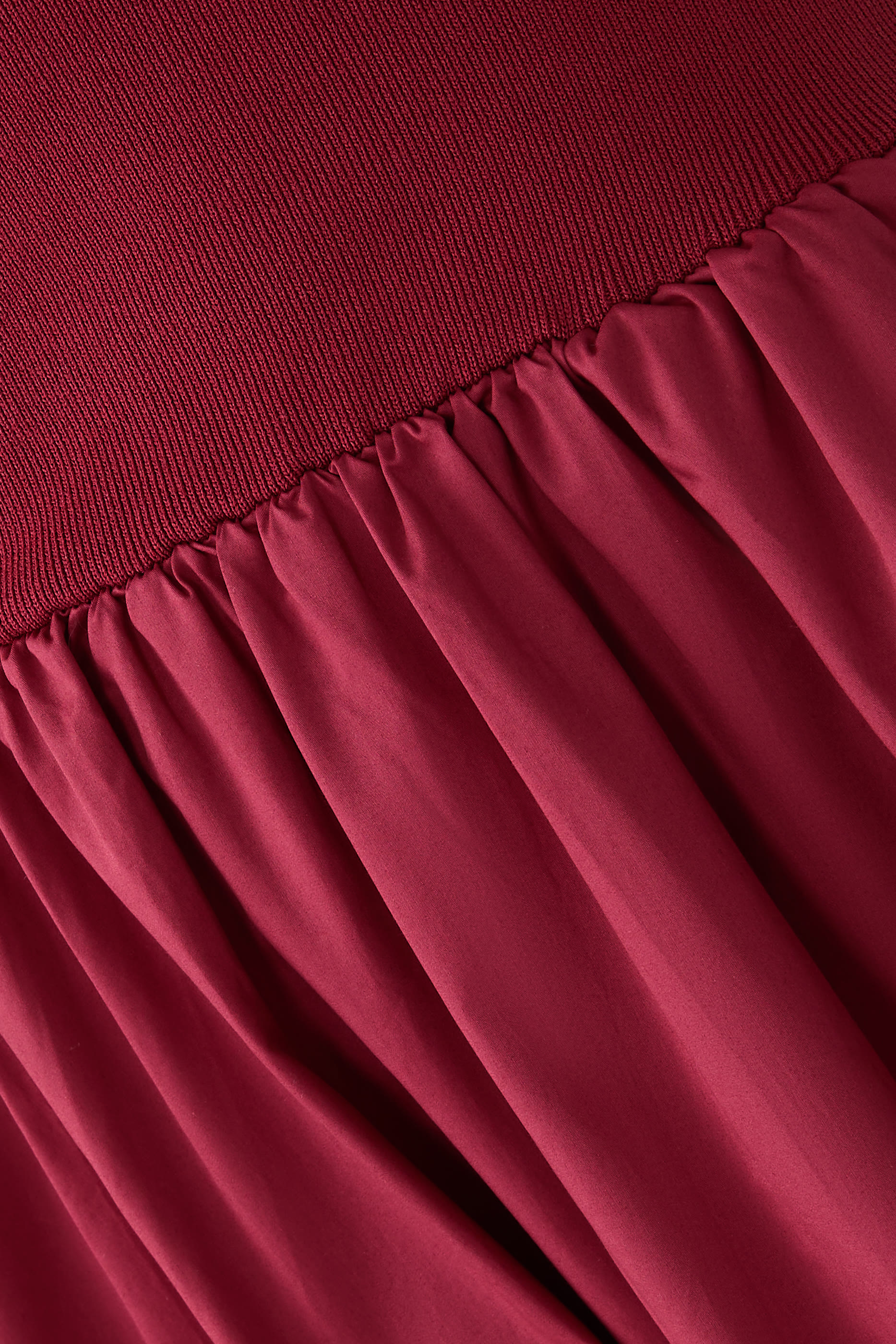 فستان باتو بفتحة