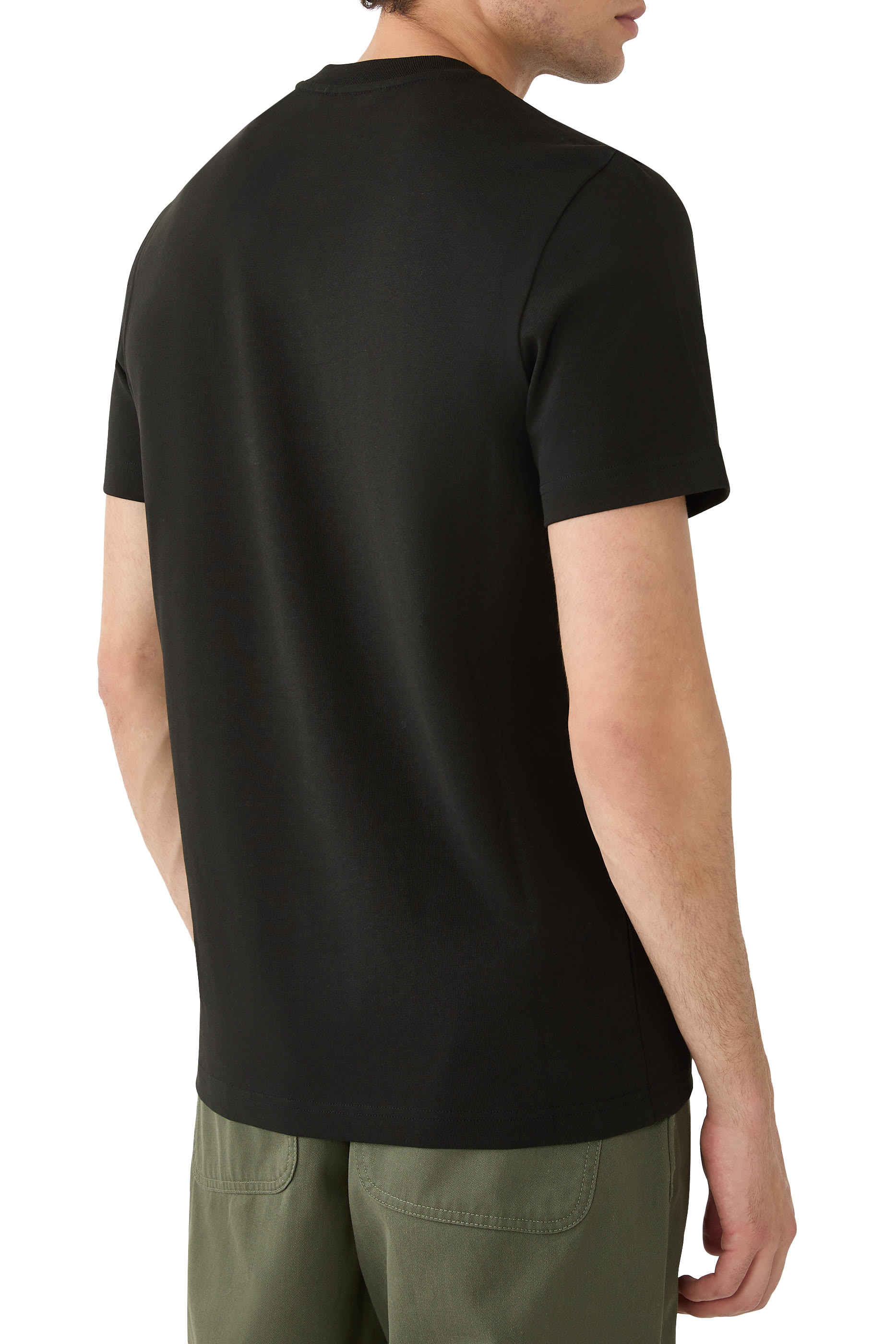 تيشيرت مطرز بشعار الماركة بتصميم تخطيطي