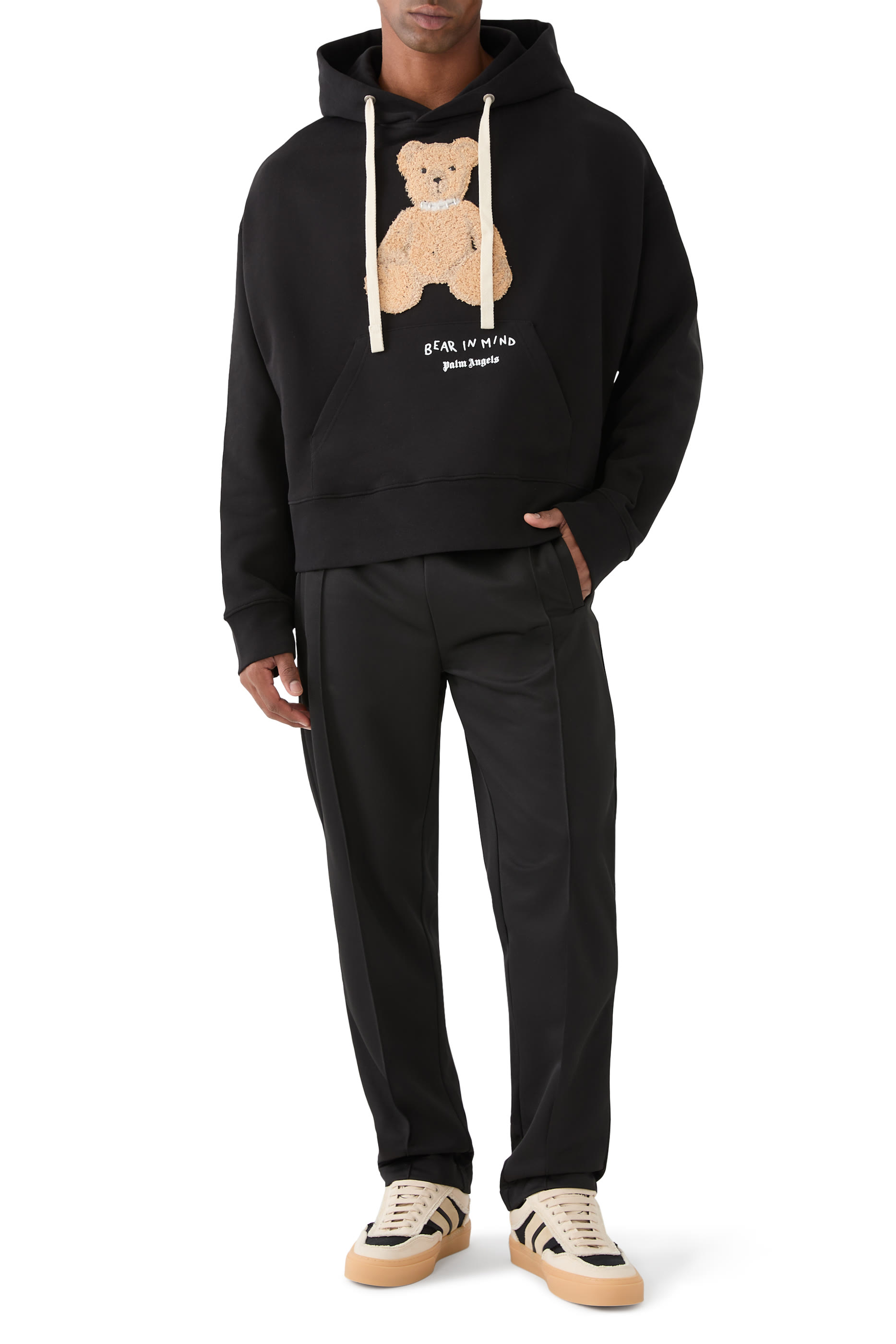 هودي مزين بدب